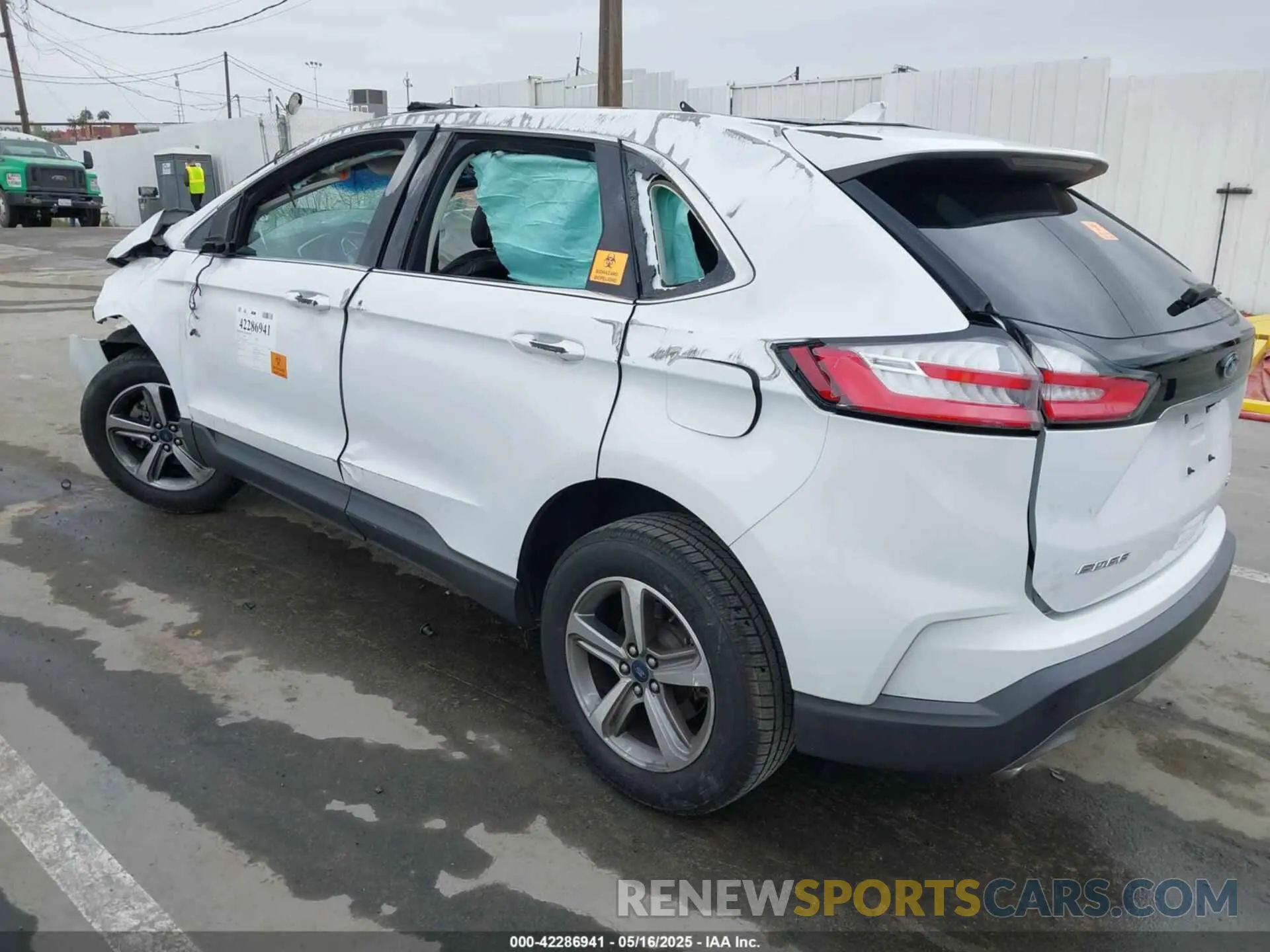 3 Photograph of a damaged car 2FMPK3J92KBB46825 FORD EDGE 2019