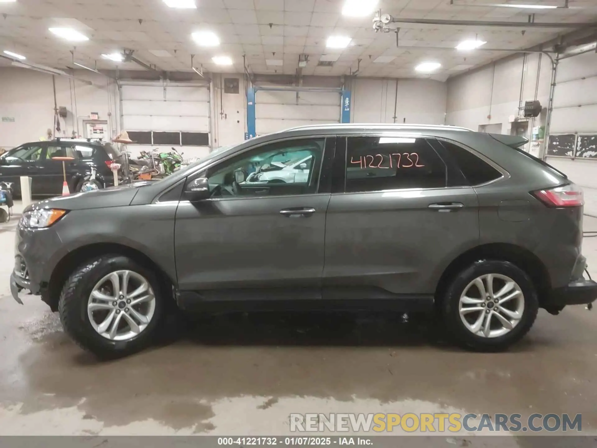15 Фотография поврежденного автомобиля 2FMPK3J92KBC32443 FORD EDGE 2019