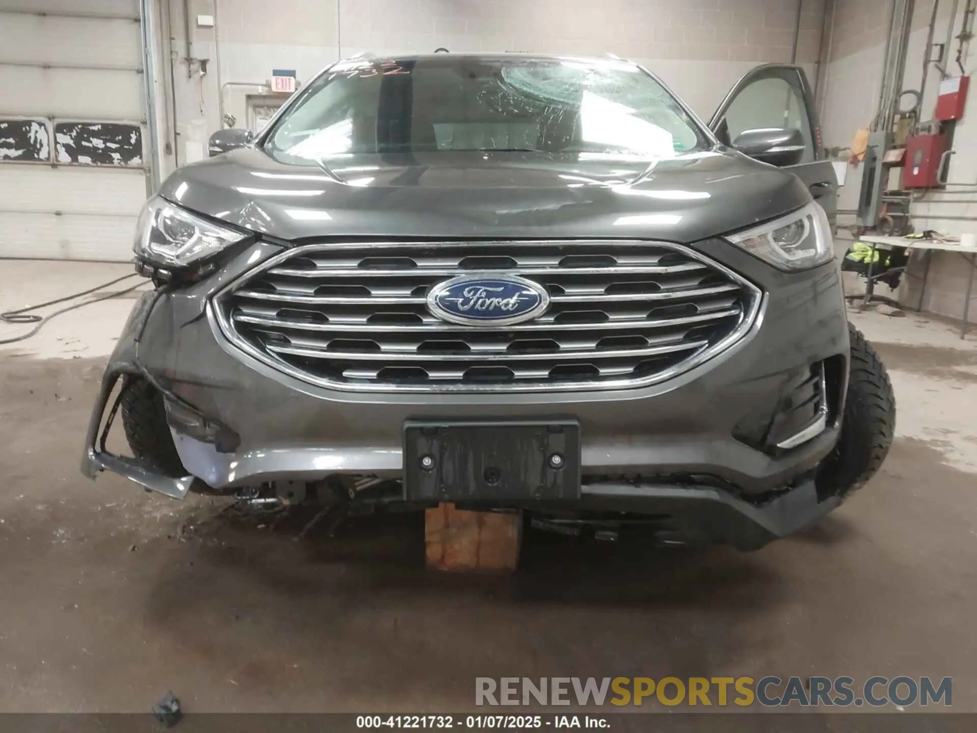 6 Фотография поврежденного автомобиля 2FMPK3J92KBC32443 FORD EDGE 2019