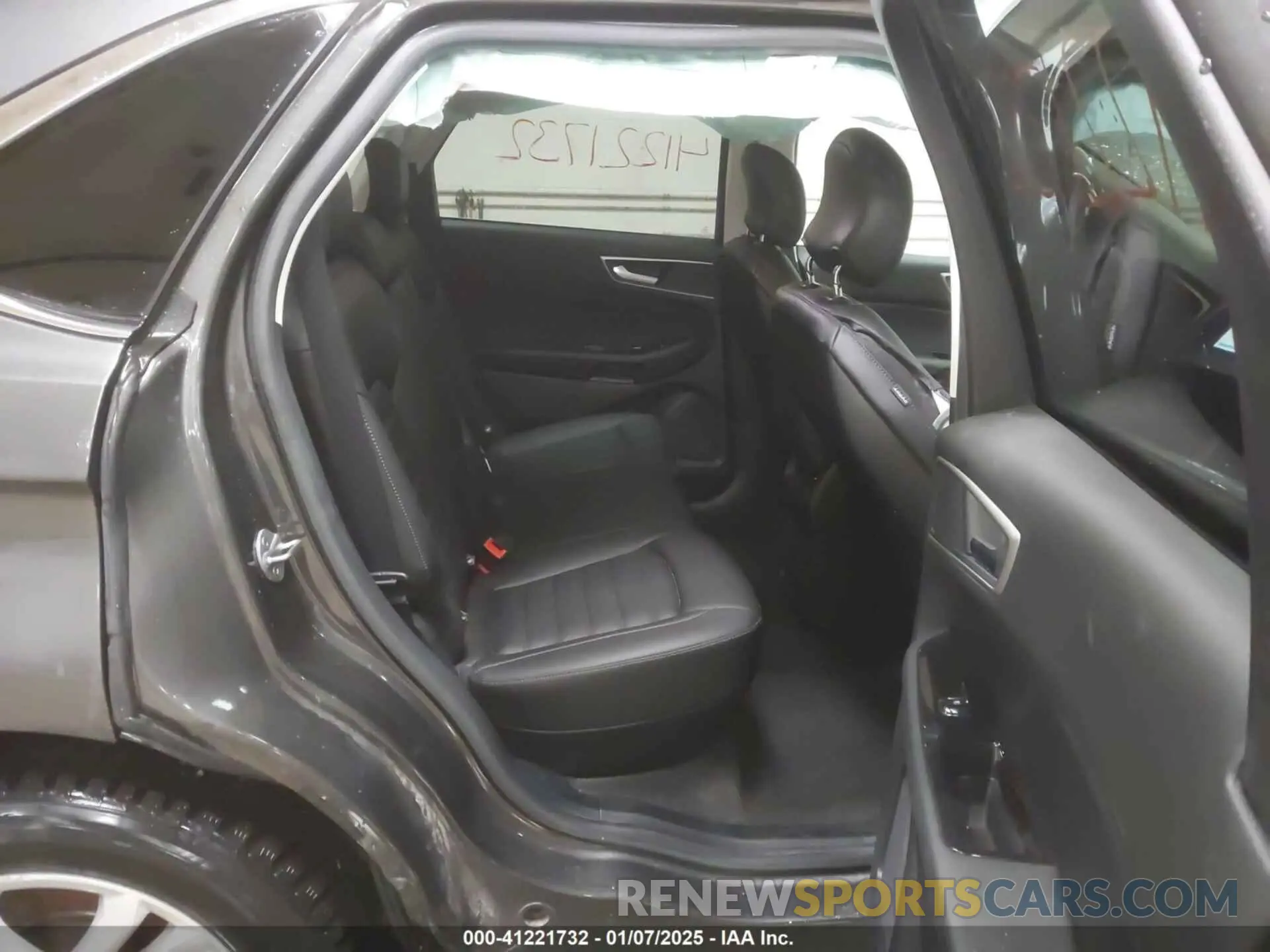8 Фотография поврежденного автомобиля 2FMPK3J92KBC32443 FORD EDGE 2019