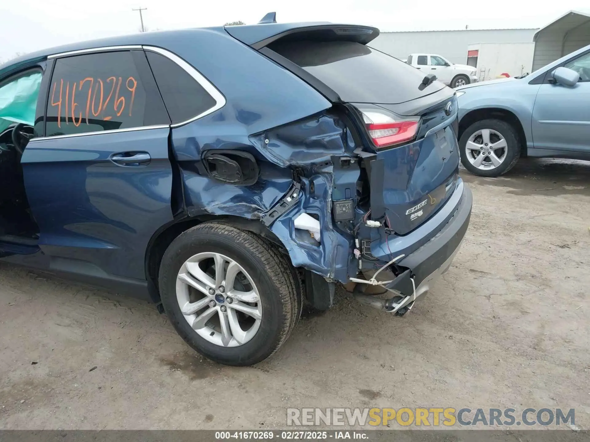 6 Photograph of a damaged car 2FMPK3J93KBC14842 FORD EDGE 2019