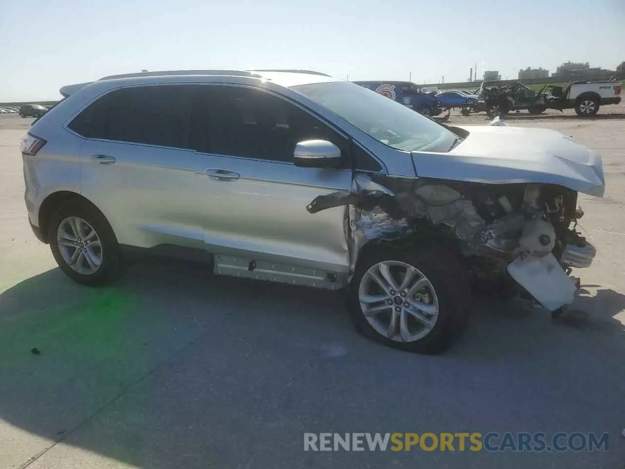 4 Фотография поврежденного автомобиля 2FMPK3J93KBC68738 FORD EDGE 2019