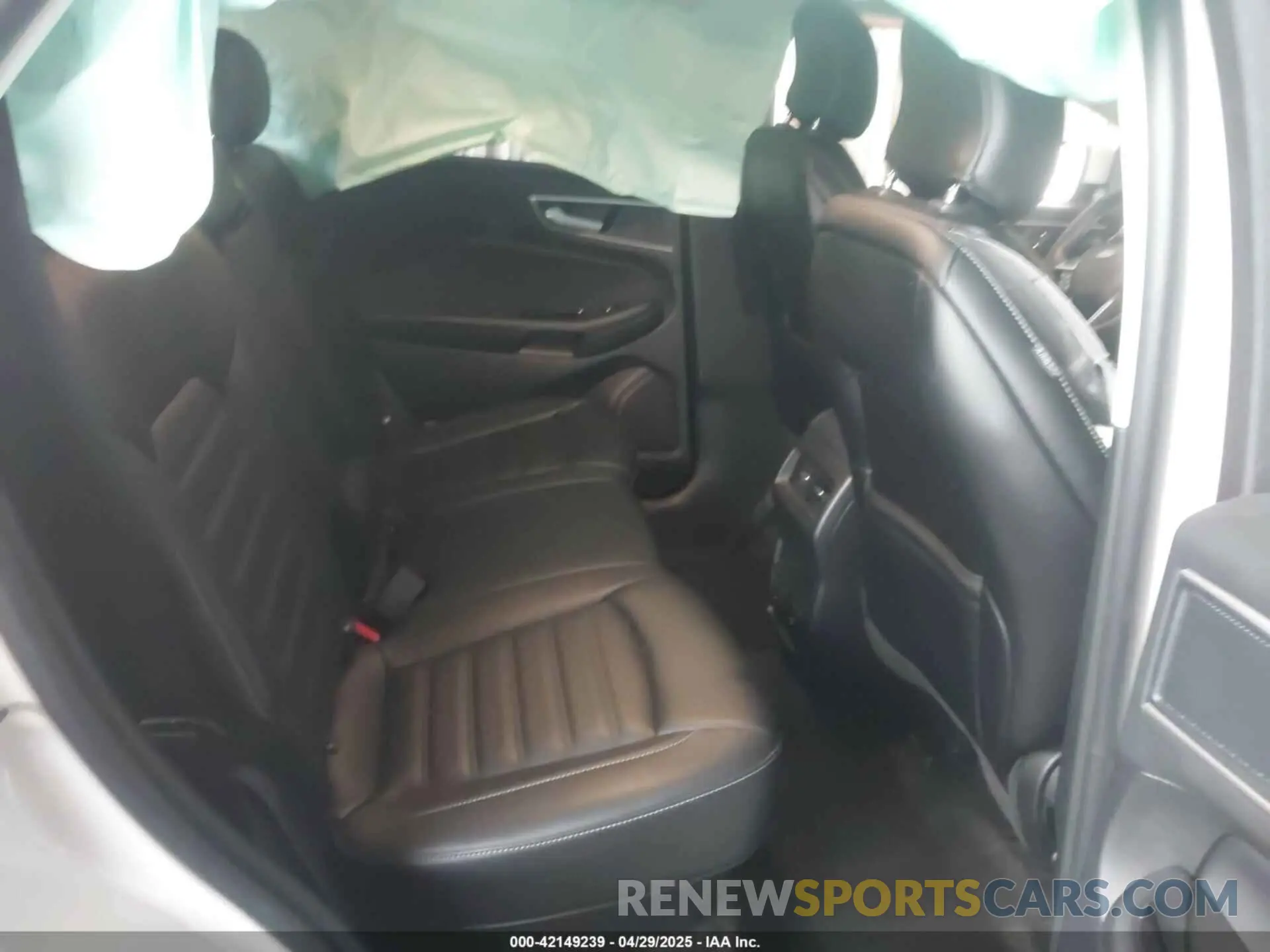 8 Photograph of a damaged car 2FMPK3J94KBB32389 FORD EDGE 2019