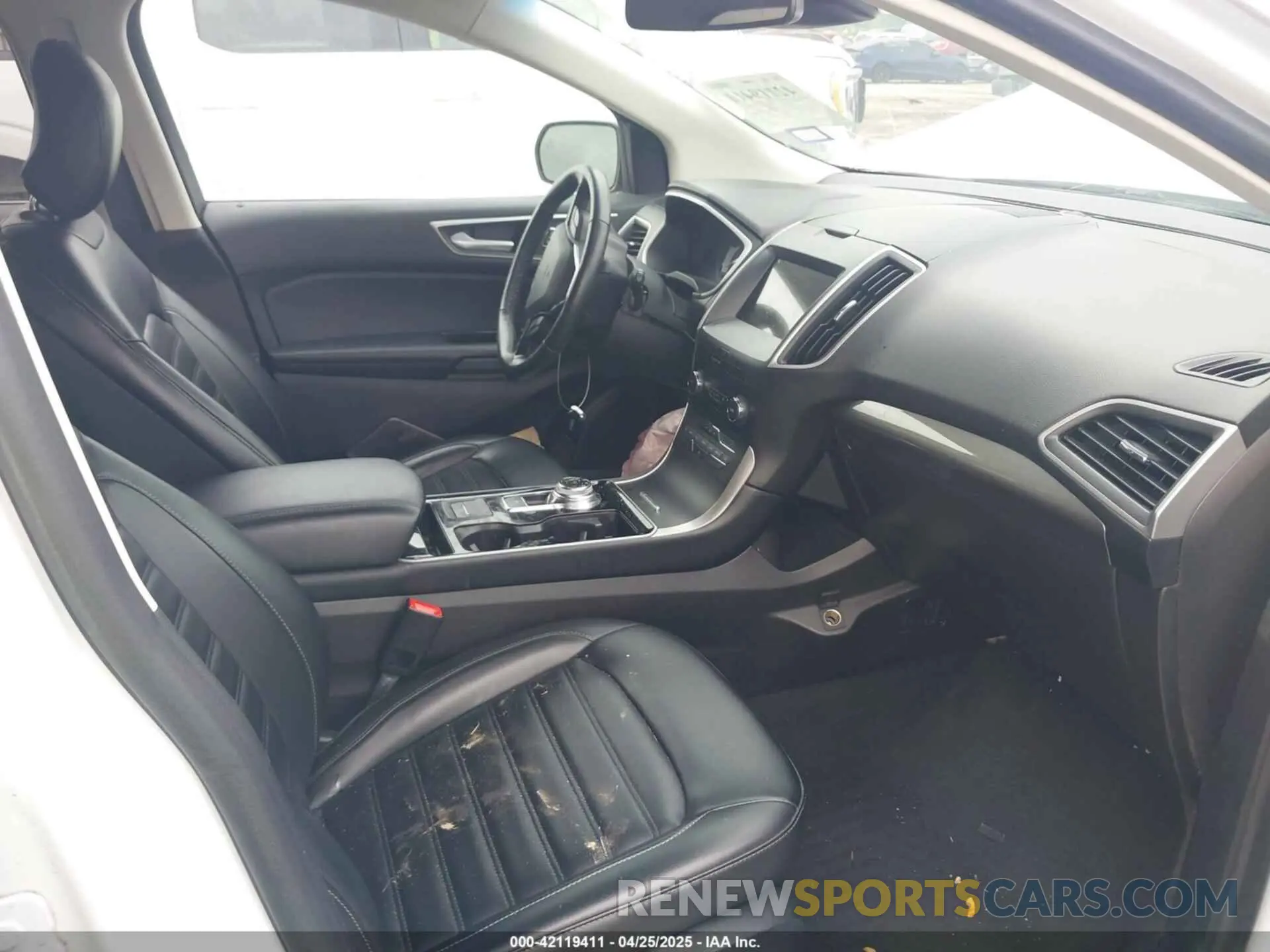 5 Photograph of a damaged car 2FMPK3J96KBB90620 FORD EDGE 2019
