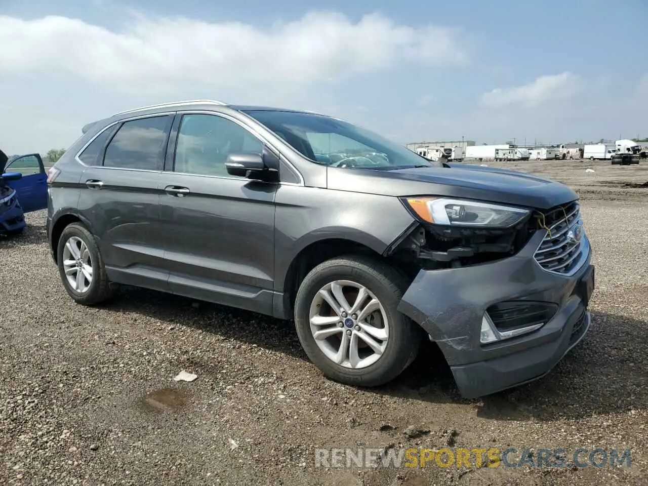 4 Photograph of a damaged car 2FMPK3J96KBC09196 FORD EDGE 2019