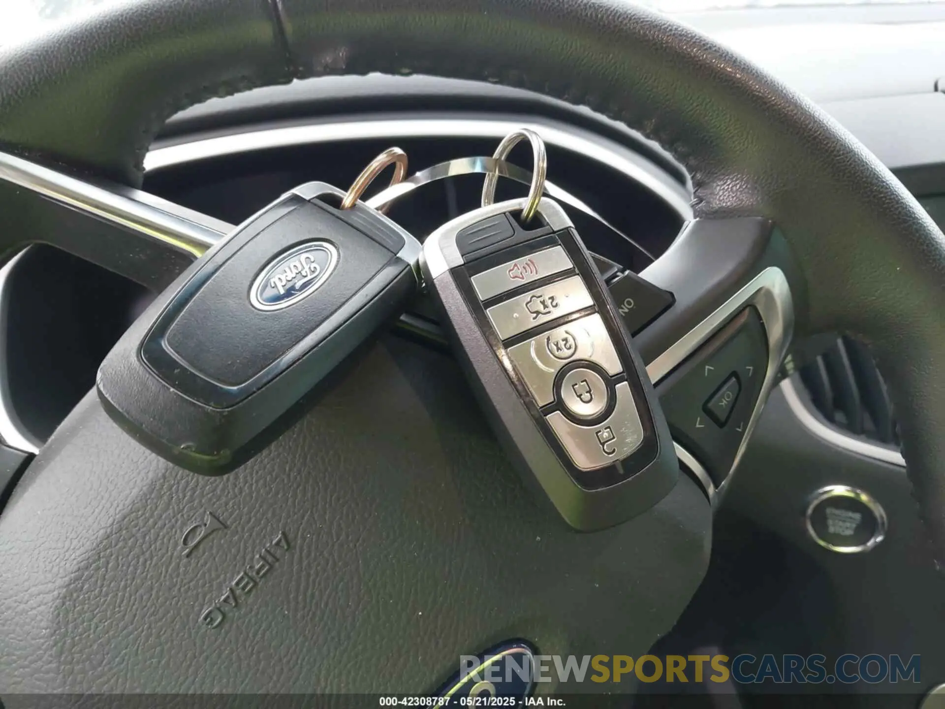 11 Photograph of a damaged car 2FMPK3J96KBC68071 FORD EDGE 2019