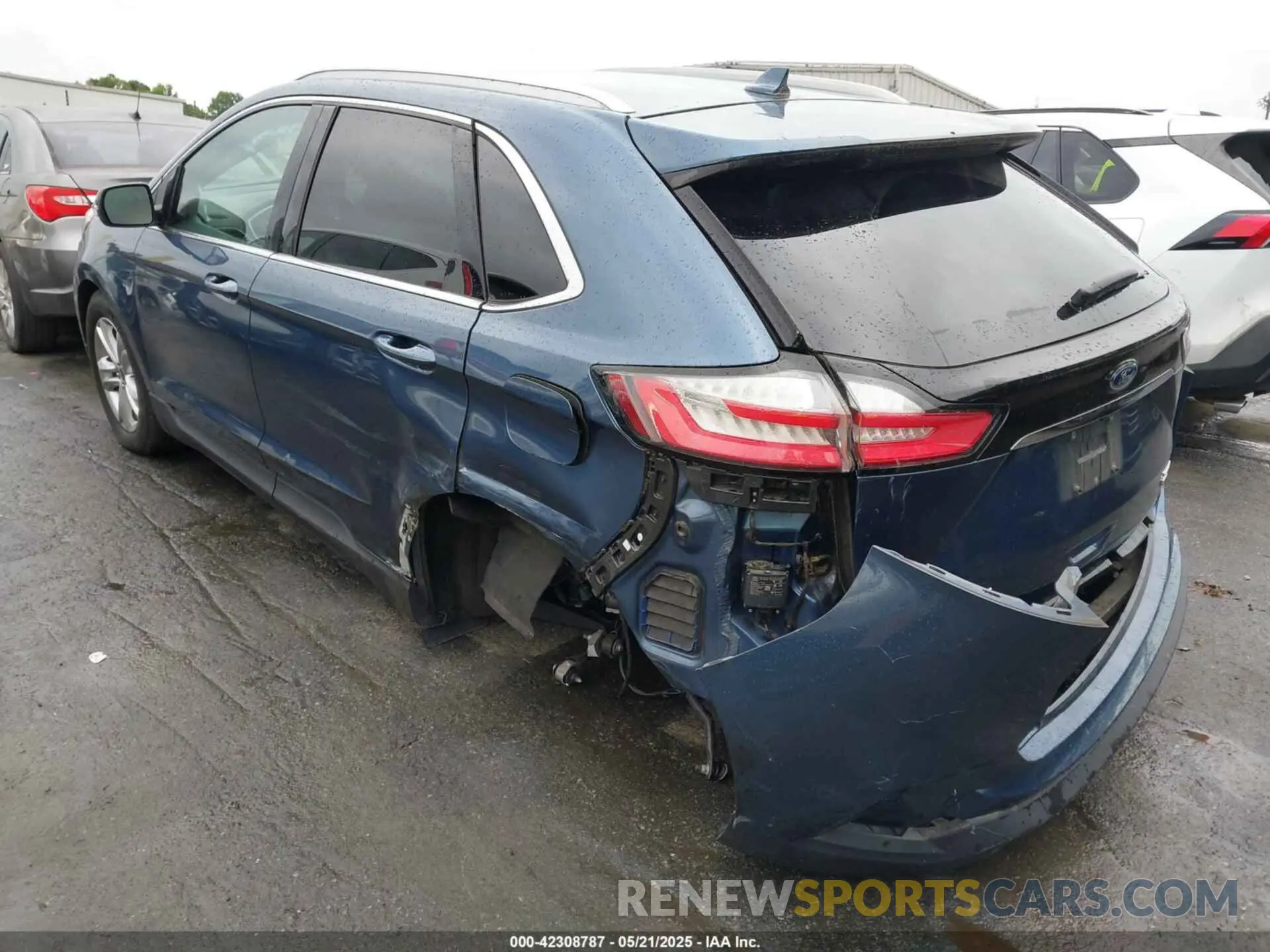 3 Photograph of a damaged car 2FMPK3J96KBC68071 FORD EDGE 2019