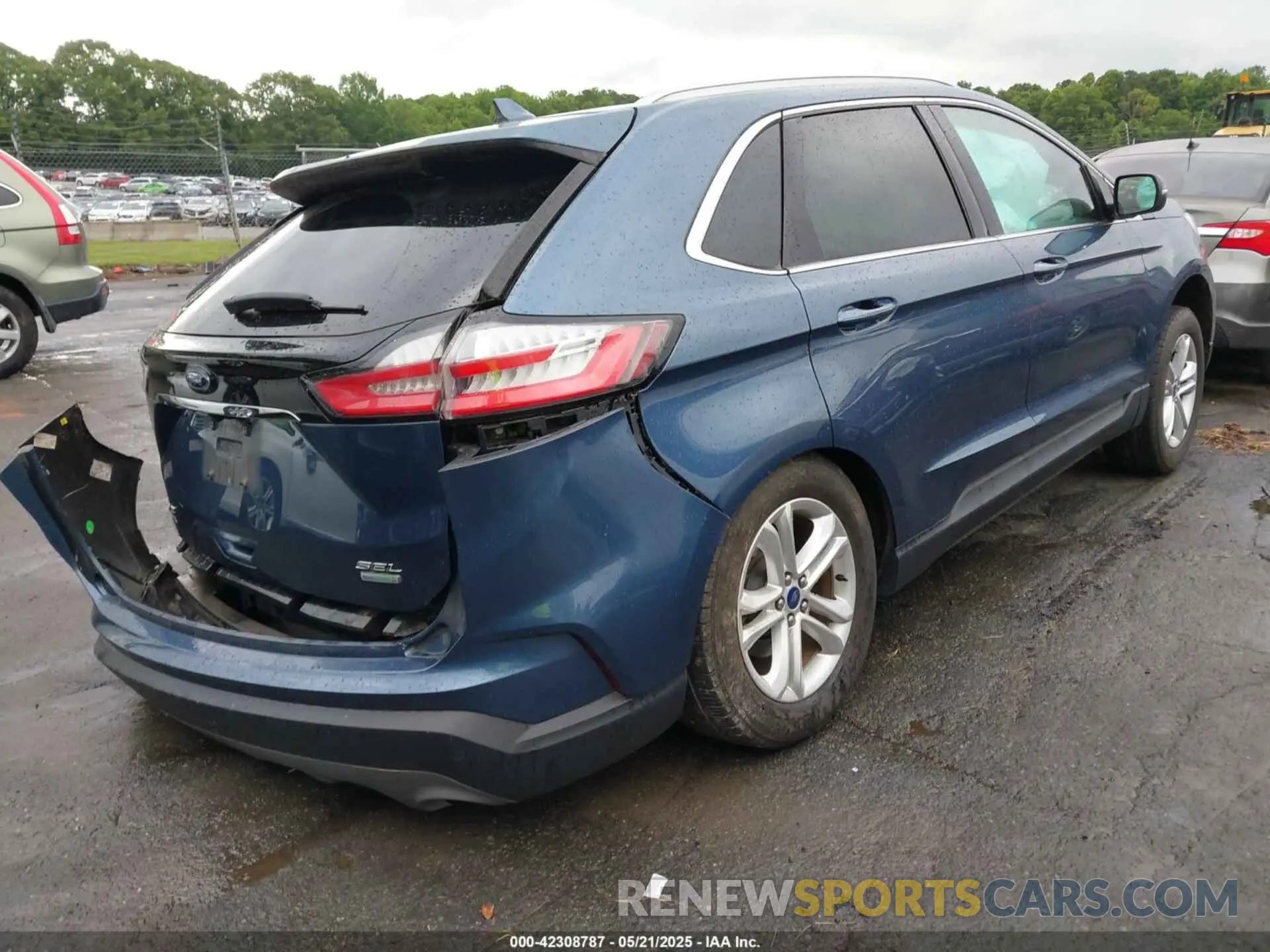4 Photograph of a damaged car 2FMPK3J96KBC68071 FORD EDGE 2019