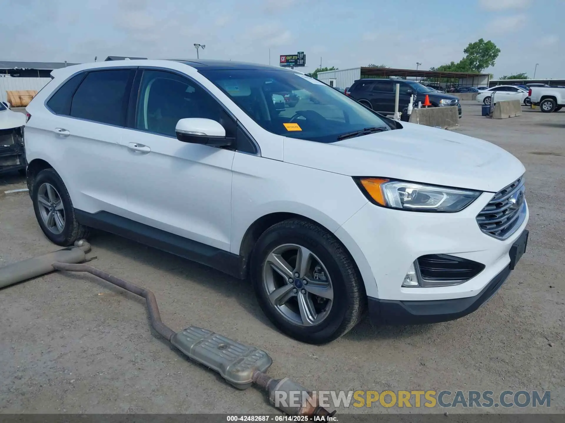 1 Photograph of a damaged car 2FMPK3J97KBC26735 FORD EDGE 2019