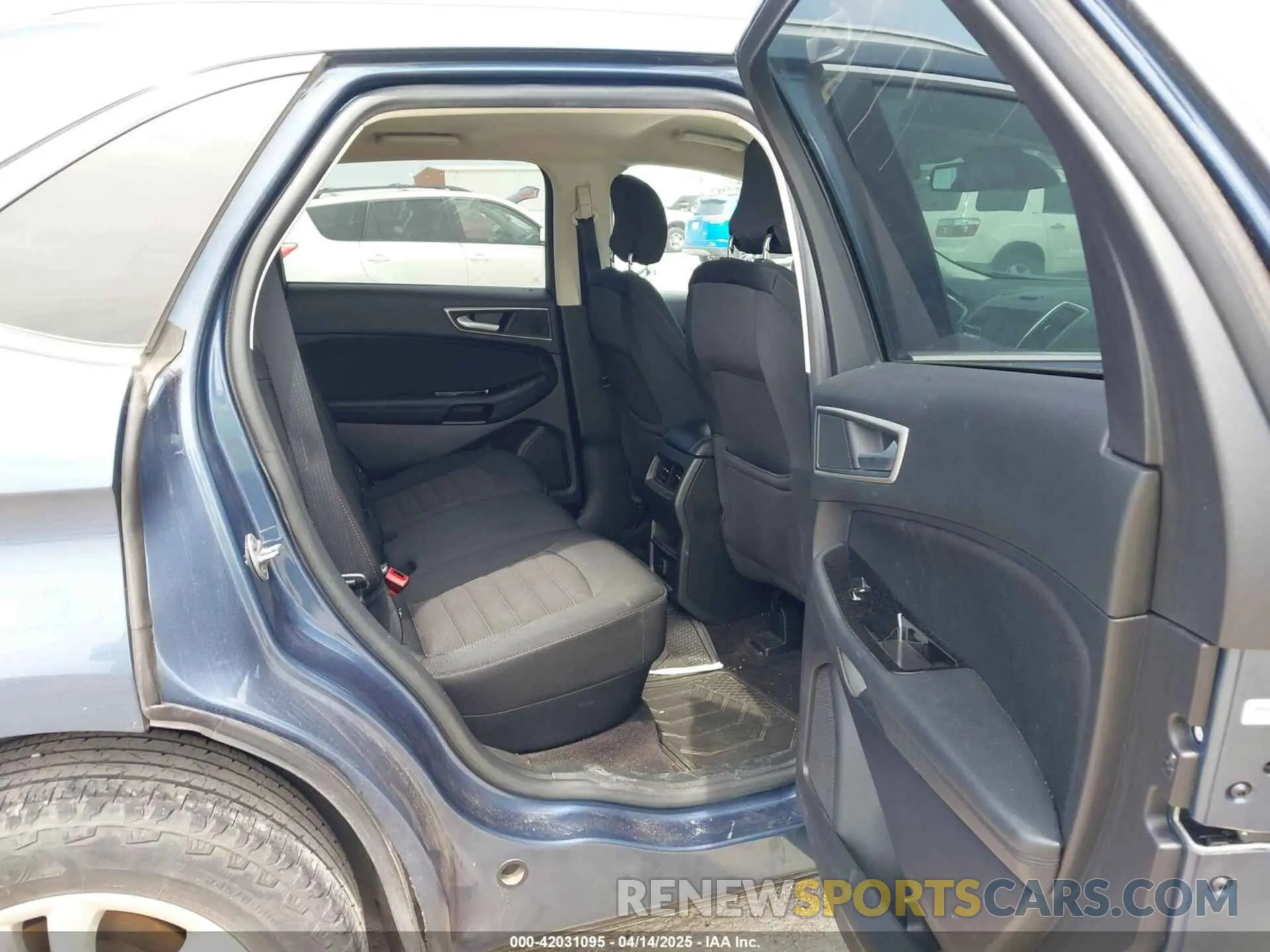 8 Фотография поврежденного автомобиля 2FMPK3J99KBB47177 FORD EDGE 2019