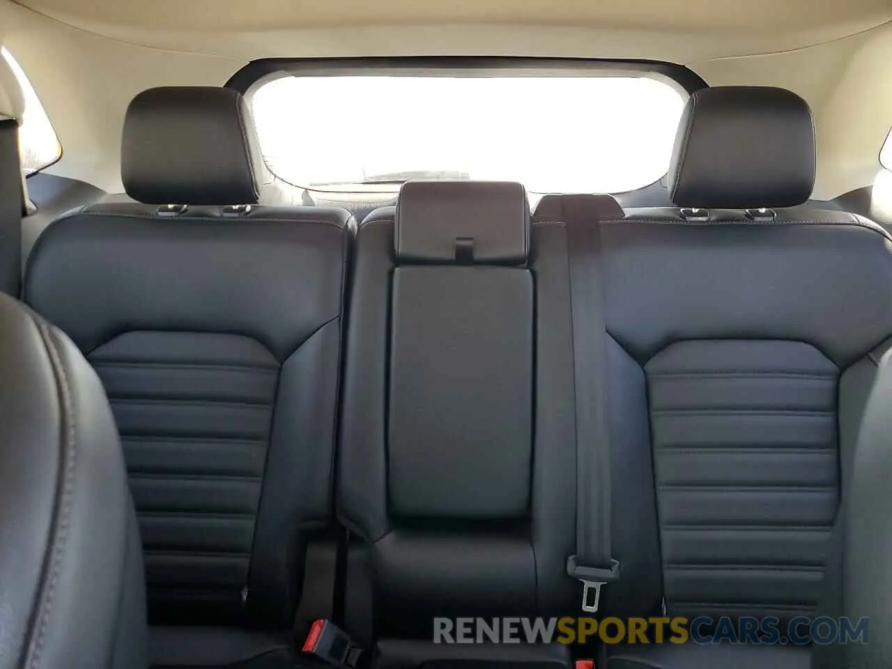 10 Фотография поврежденного автомобиля 2FMPK3J99KBB48863 FORD EDGE 2019