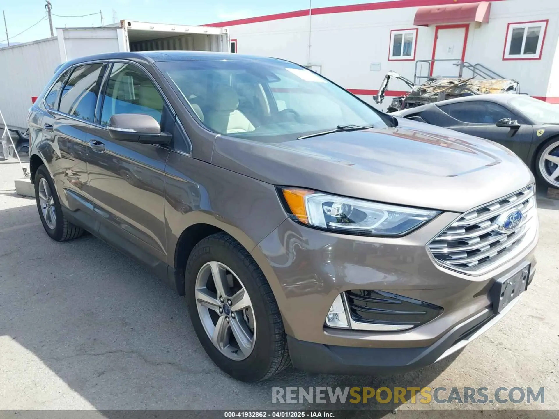 1 Photograph of a damaged car 2FMPK3J9XKBB70094 FORD EDGE 2019