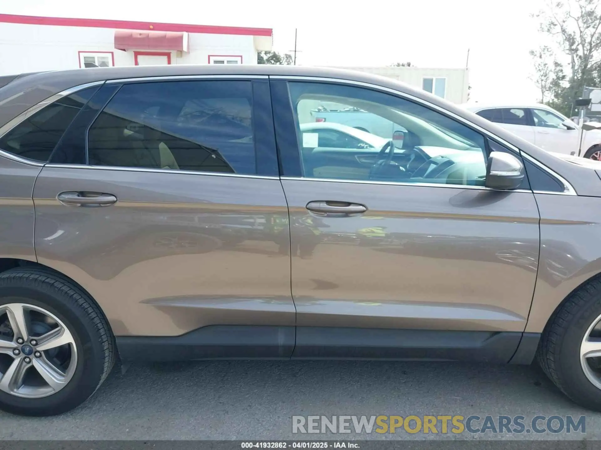 14 Photograph of a damaged car 2FMPK3J9XKBB70094 FORD EDGE 2019