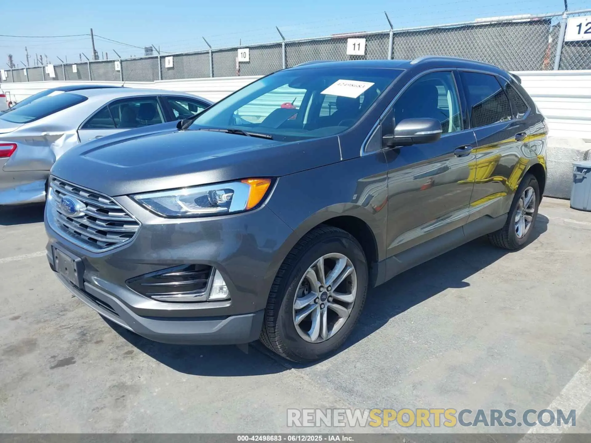 2 Photograph of a damaged car 2FMPK3J9XKBB76512 FORD EDGE 2019