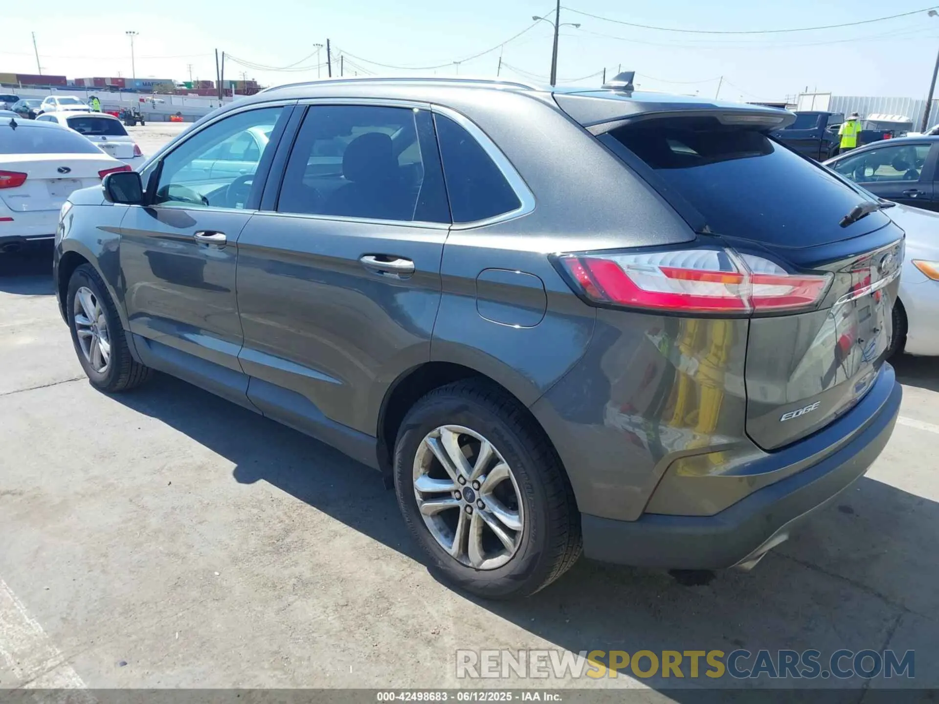 3 Photograph of a damaged car 2FMPK3J9XKBB76512 FORD EDGE 2019