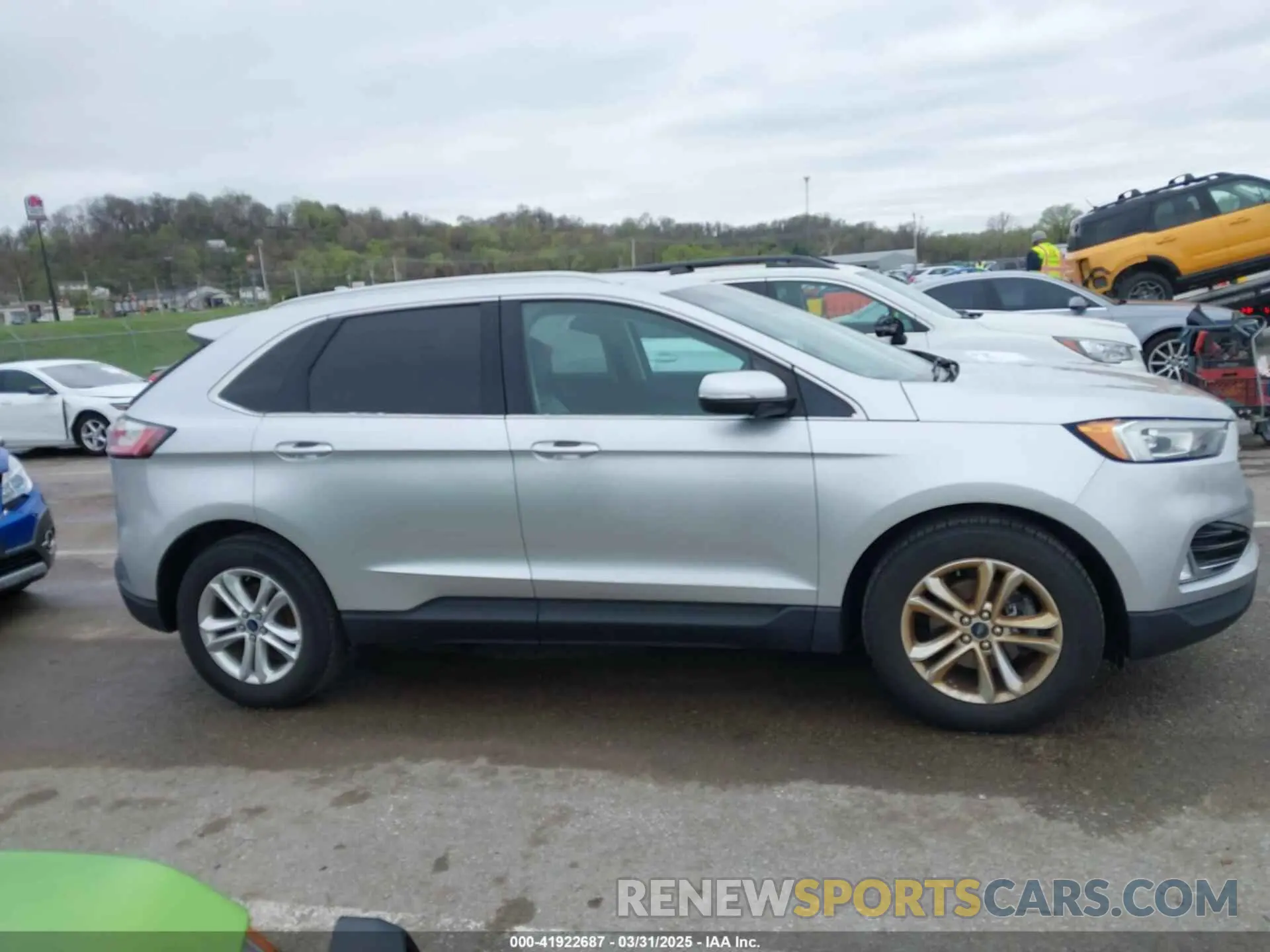 13 Photograph of a damaged car 2FMPK3J9XKBB89907 FORD EDGE 2019