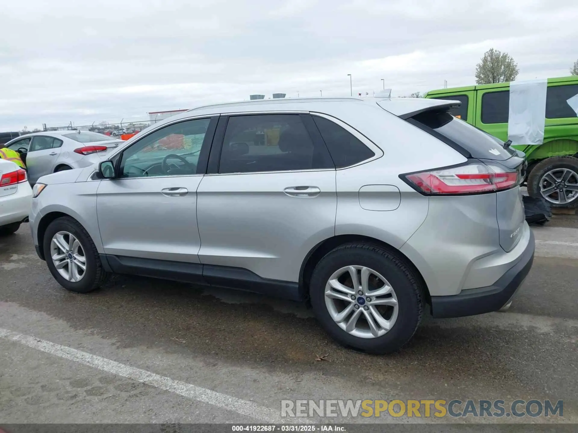 14 Photograph of a damaged car 2FMPK3J9XKBB89907 FORD EDGE 2019