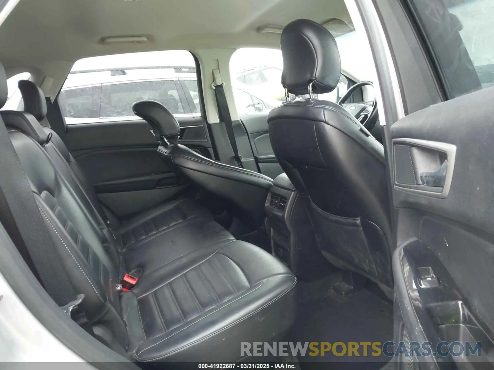 8 Photograph of a damaged car 2FMPK3J9XKBB89907 FORD EDGE 2019
