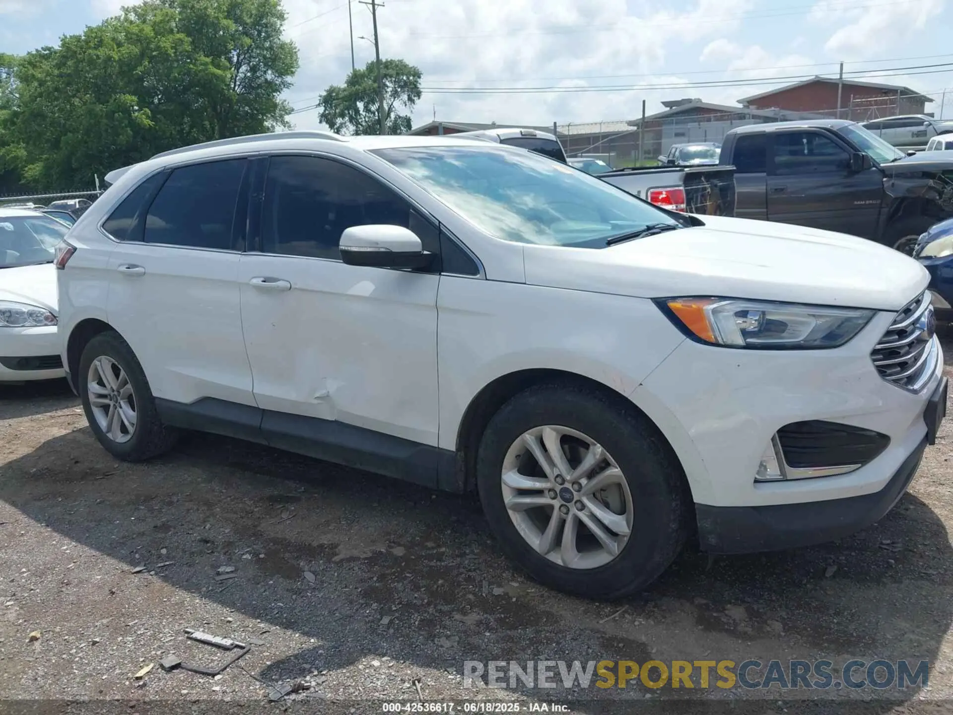 13 Фотография поврежденного автомобиля 2FMPK3J9XKBC03644 FORD EDGE 2019