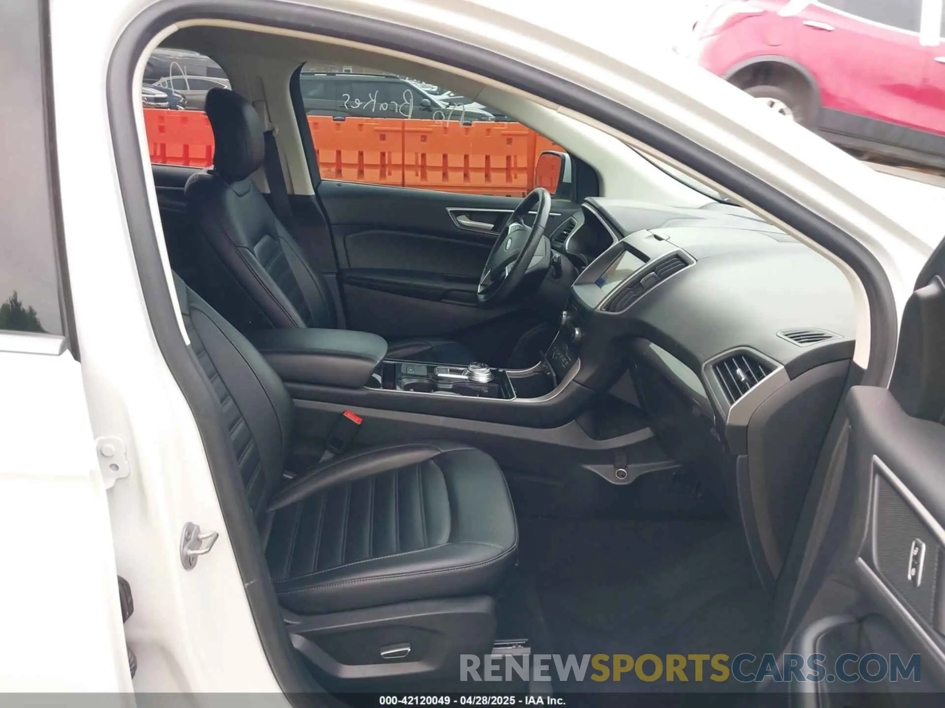 5 Photograph of a damaged car 2FMPK3J9XKBC35557 FORD EDGE 2019