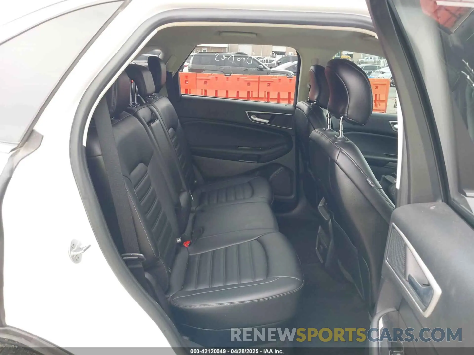8 Photograph of a damaged car 2FMPK3J9XKBC35557 FORD EDGE 2019