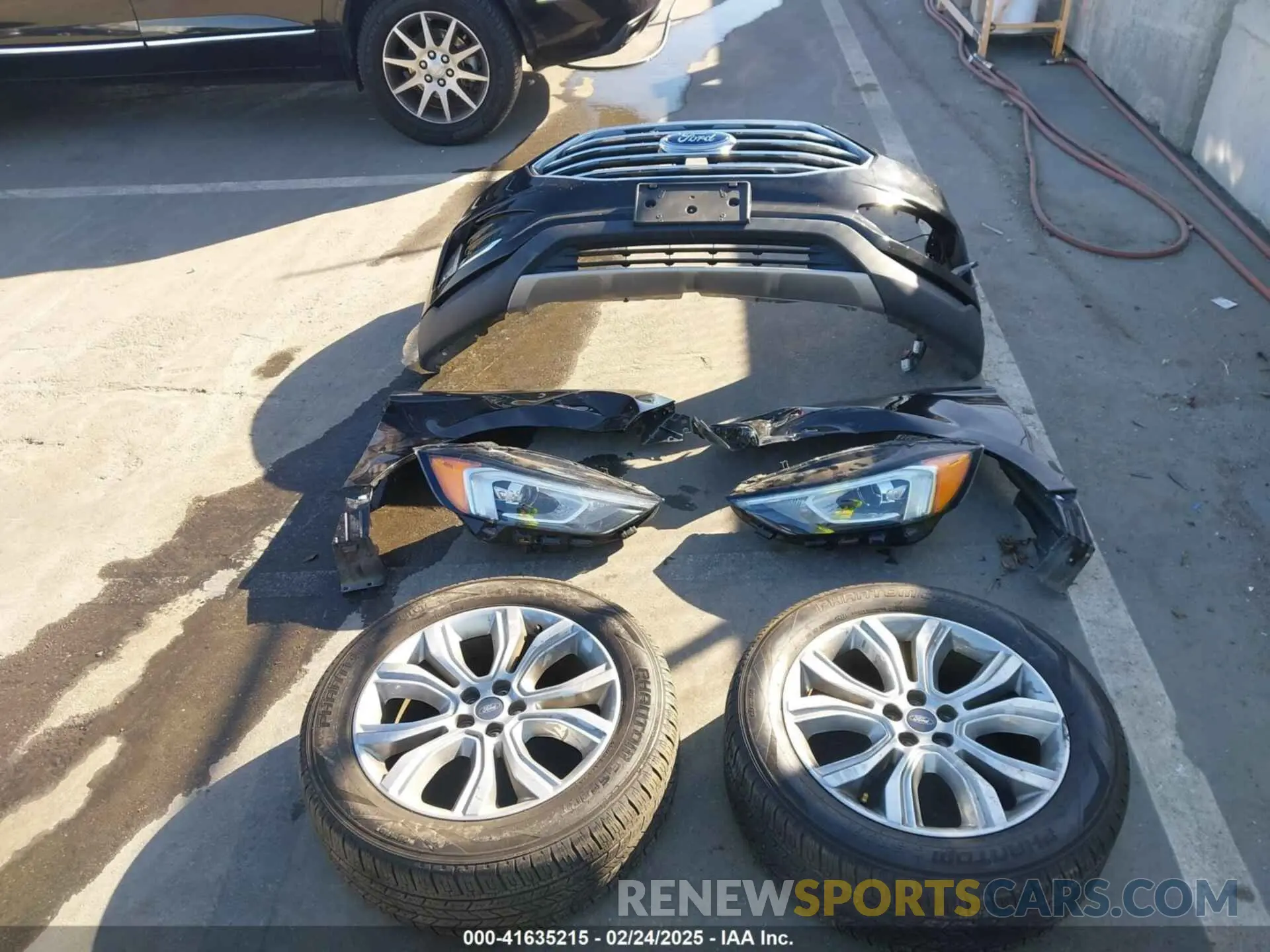 12 Photograph of a damaged car 2FMPK3K90KBB63086 FORD EDGE 2019