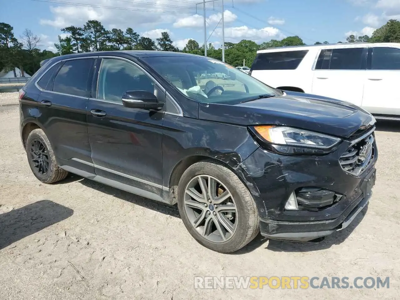 4 Photograph of a damaged car 2FMPK3K94KBB31130 FORD EDGE 2019