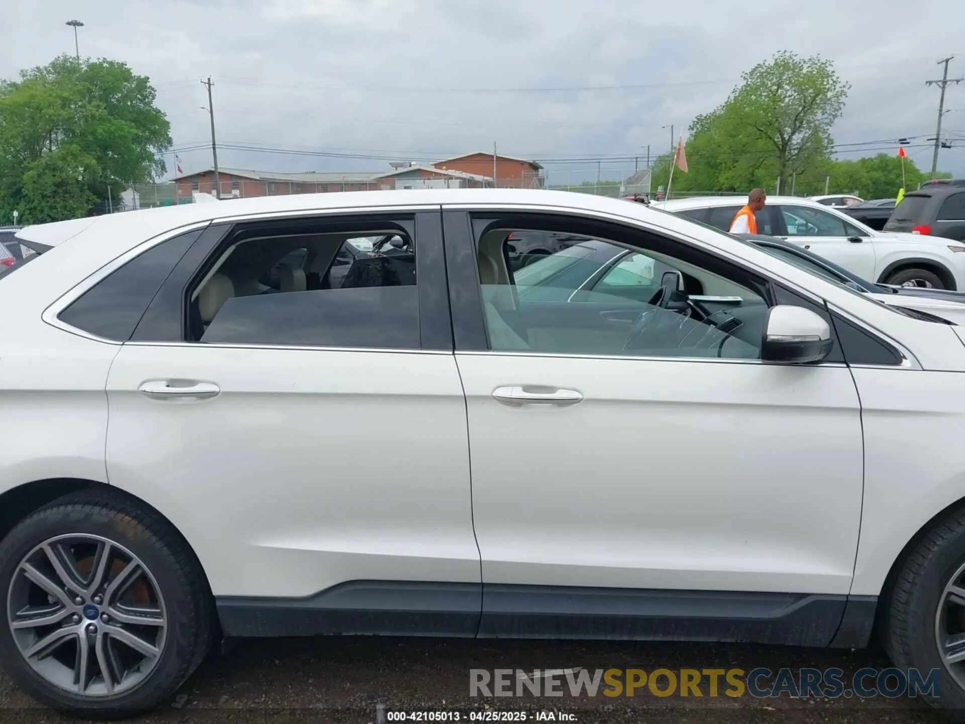 13 Фотография поврежденного автомобиля 2FMPK3K94KBB49918 FORD EDGE 2019