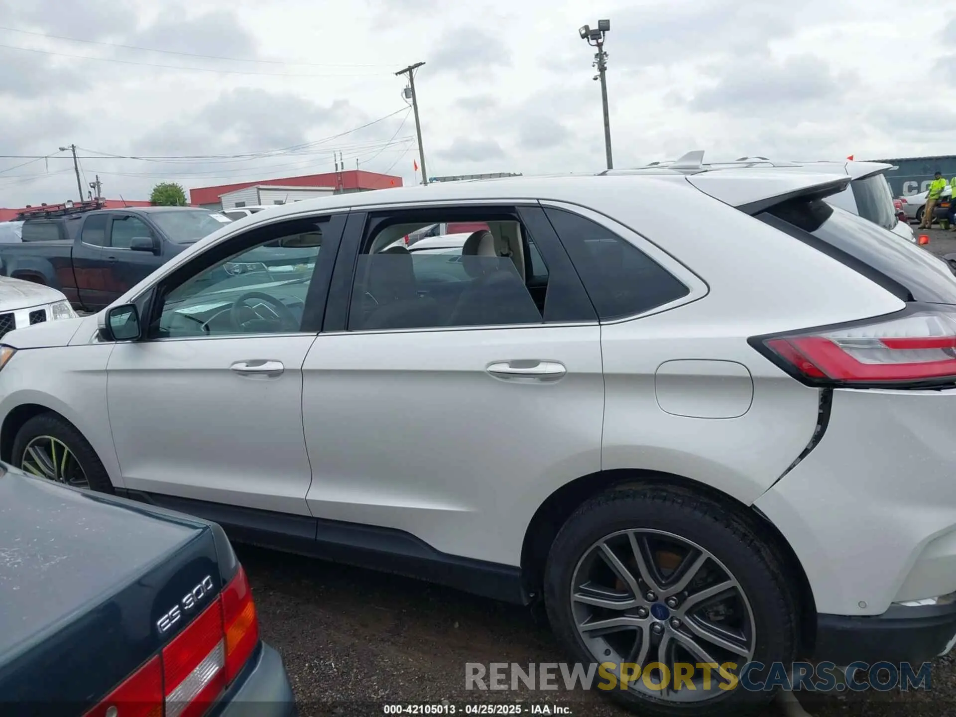 14 Фотография поврежденного автомобиля 2FMPK3K94KBB49918 FORD EDGE 2019