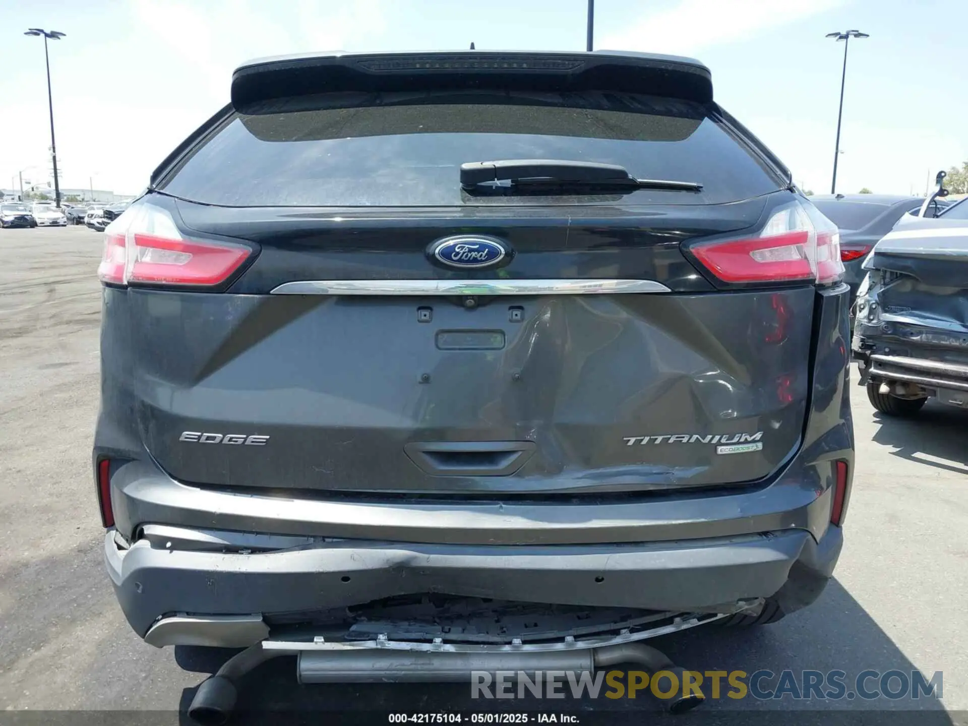 16 Photograph of a damaged car 2FMPK3K94KBB76519 FORD EDGE 2019