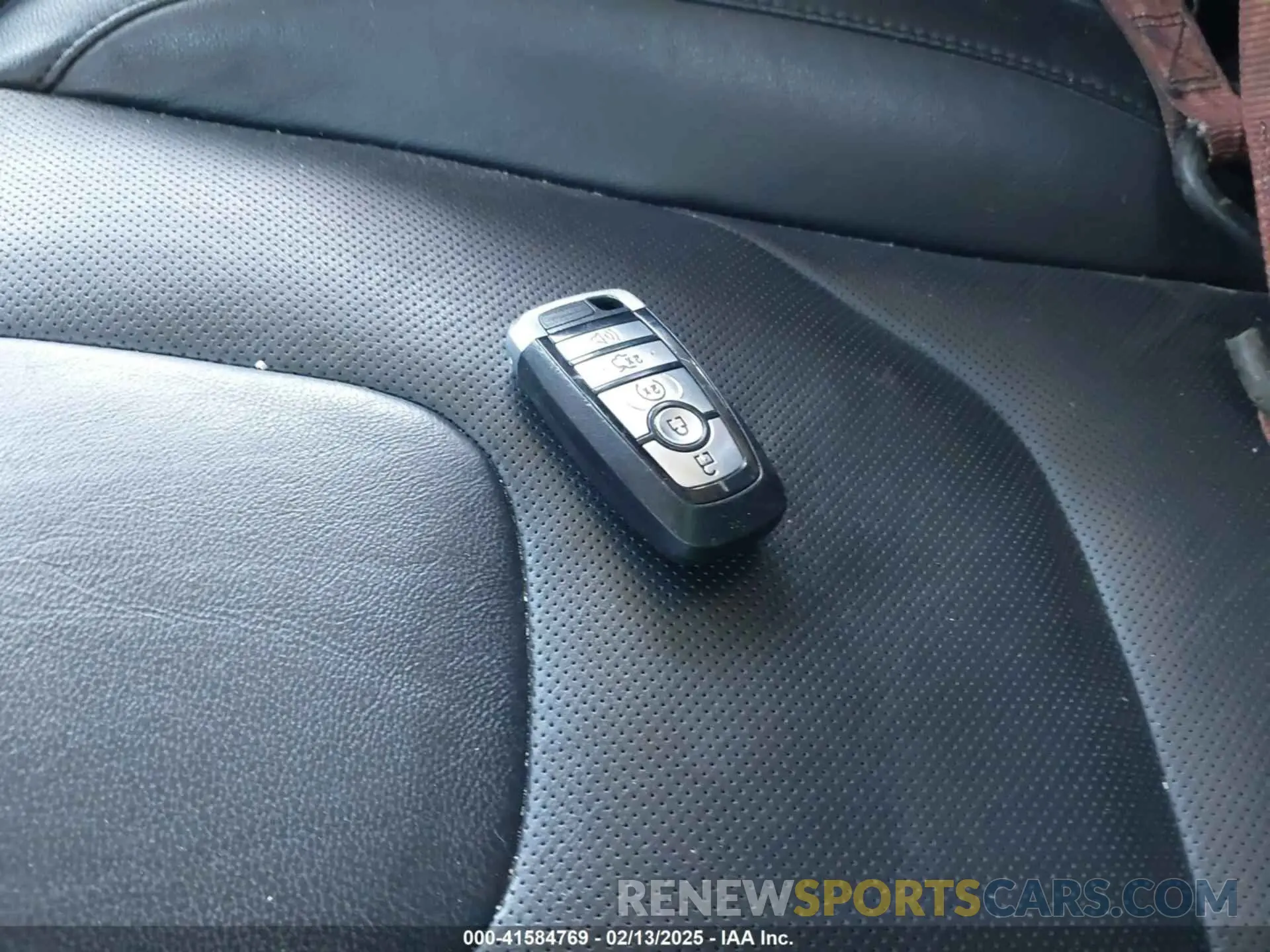 11 Photograph of a damaged car 2FMPK3K95KBC57853 FORD EDGE 2019
