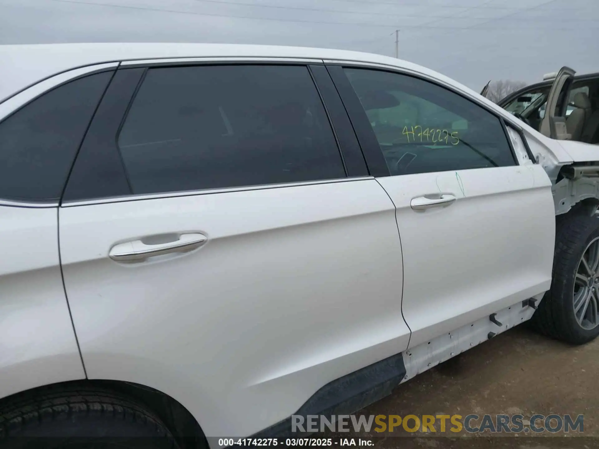 14 Фотография поврежденного автомобиля 2FMPK3K96KBB68132 FORD EDGE 2019