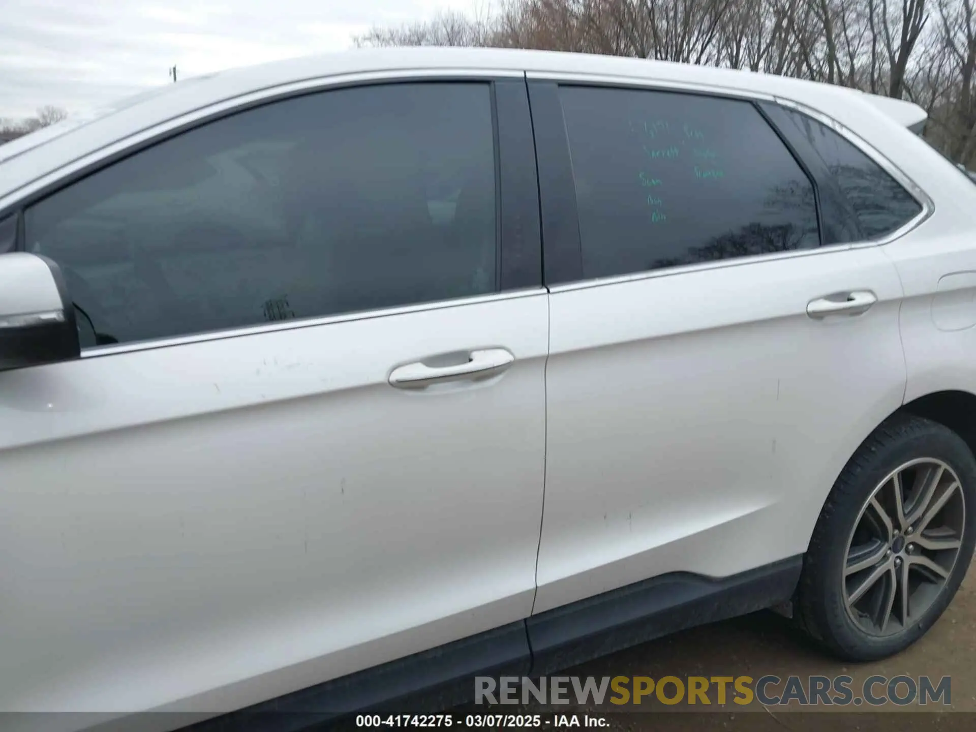 15 Фотография поврежденного автомобиля 2FMPK3K96KBB68132 FORD EDGE 2019