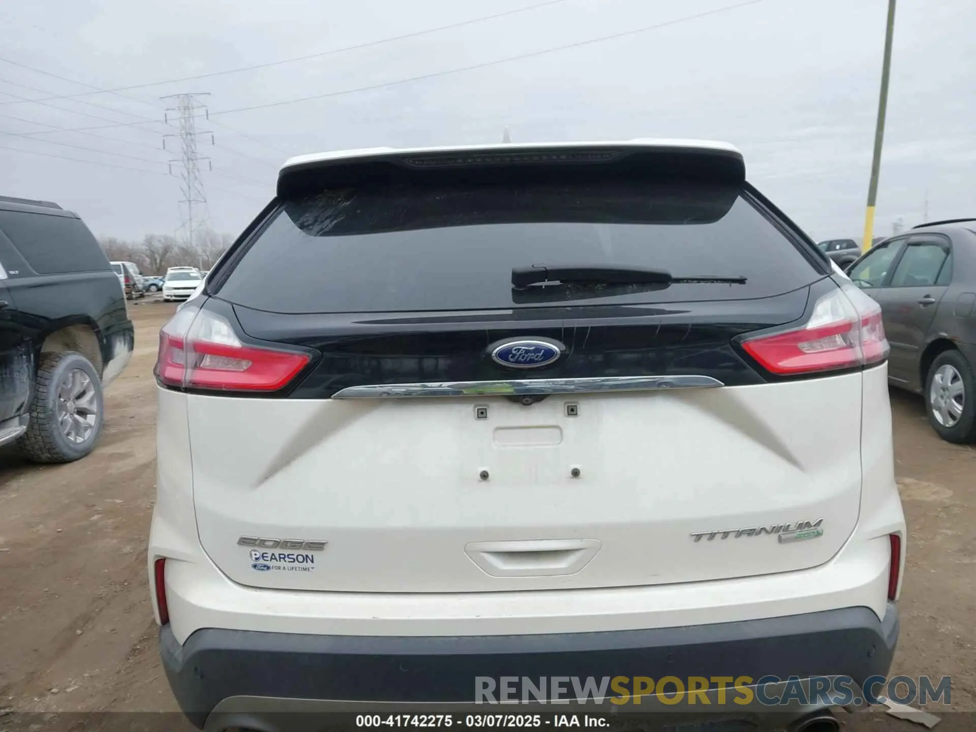 17 Фотография поврежденного автомобиля 2FMPK3K96KBB68132 FORD EDGE 2019