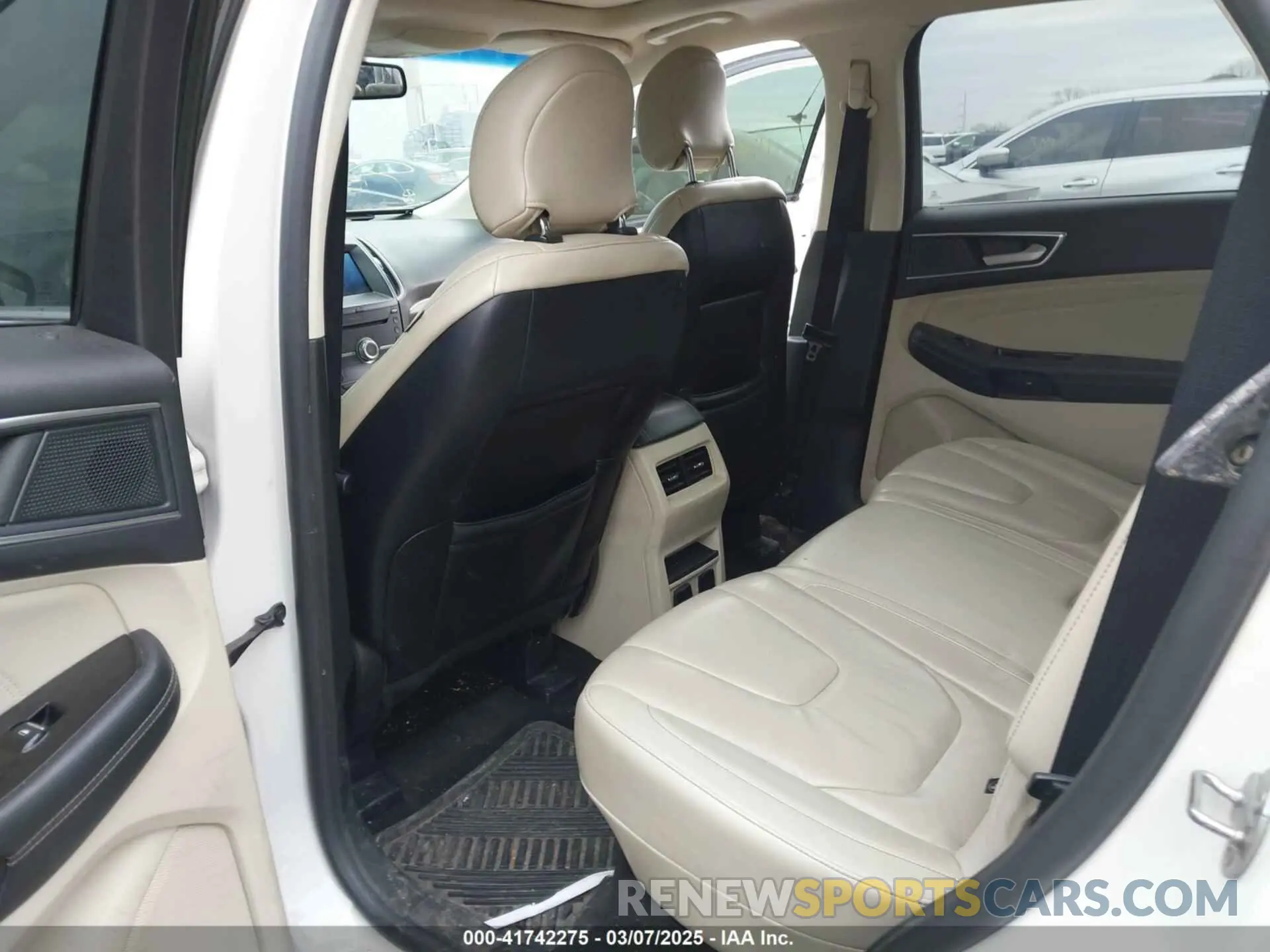 8 Фотография поврежденного автомобиля 2FMPK3K96KBB68132 FORD EDGE 2019