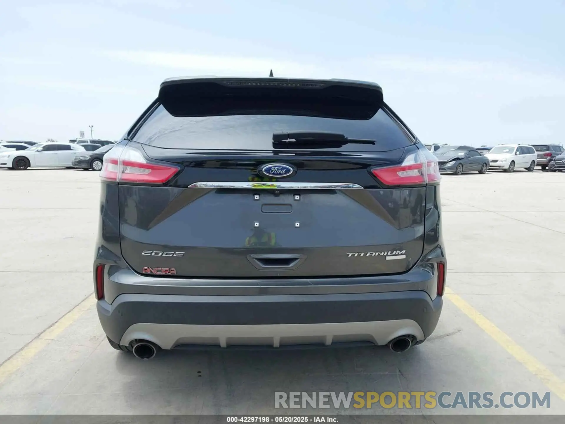 17 Photograph of a damaged car 2FMPK3K9XKBC35685 FORD EDGE 2019