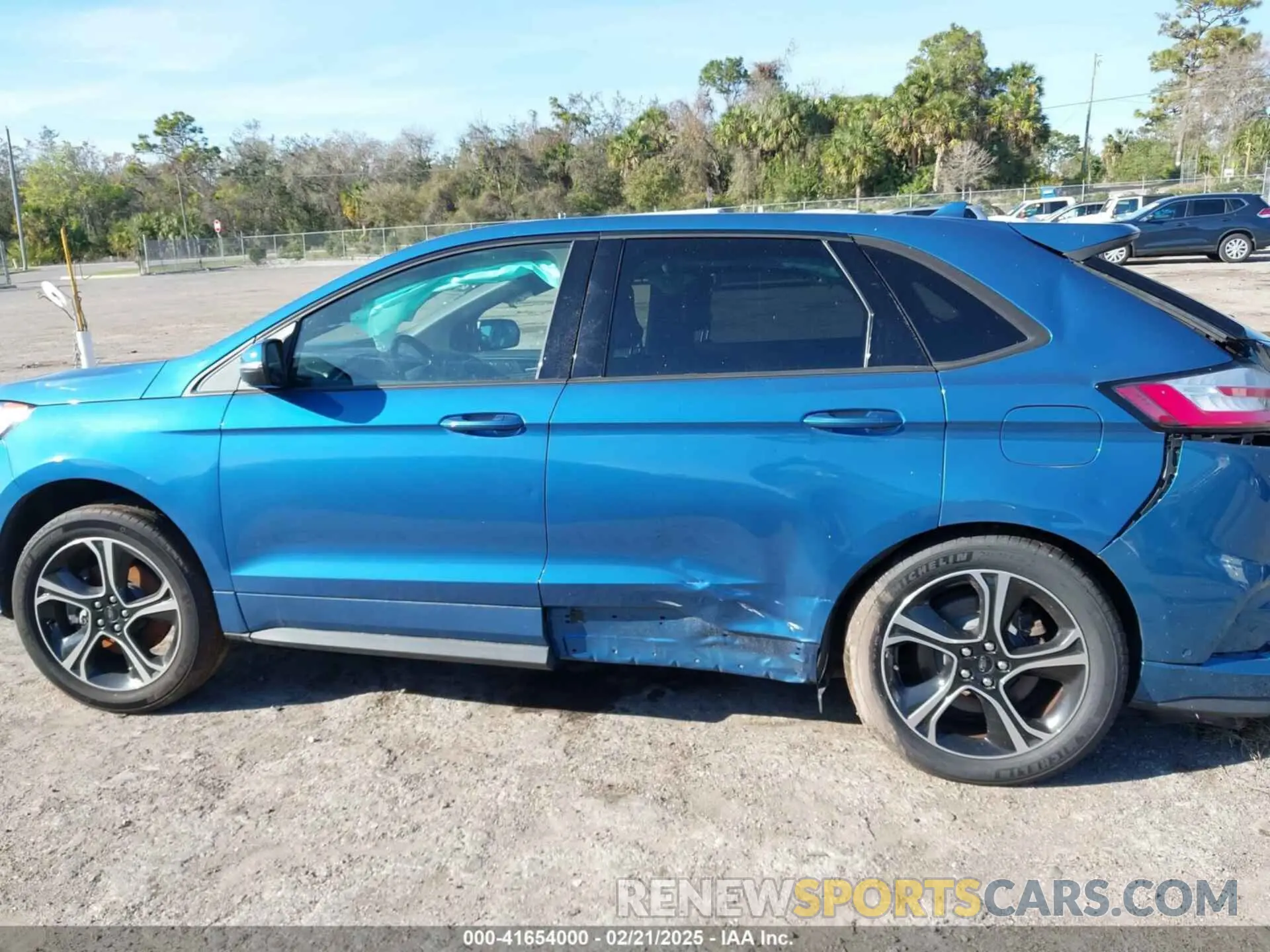 15 Фотография поврежденного автомобиля 2FMPK4AP0KBB04514 FORD EDGE 2019