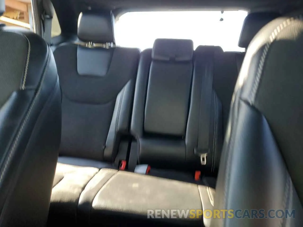 10 Photograph of a damaged car 2FMPK4AP4KBC15793 FORD EDGE 2019