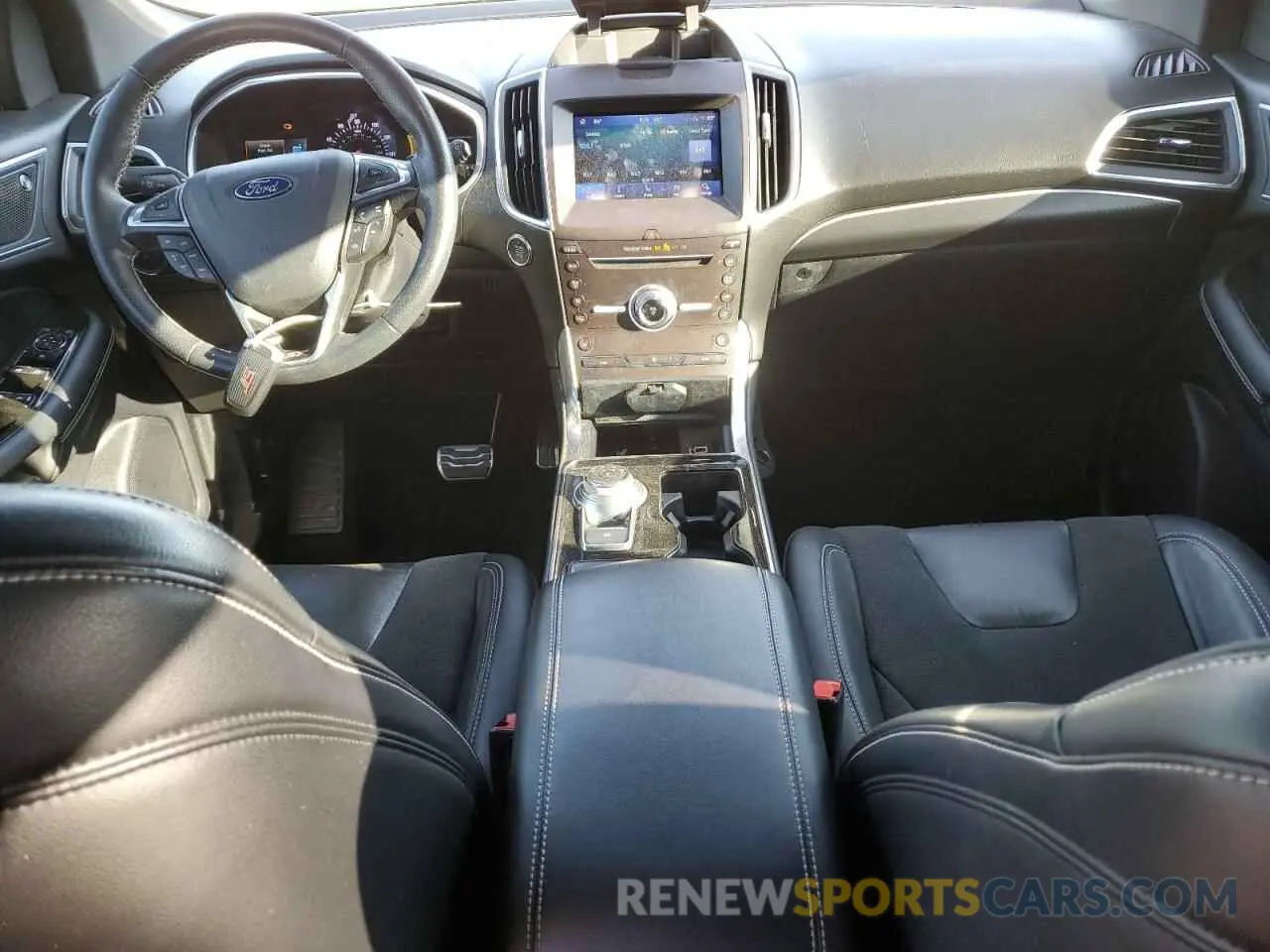 8 Photograph of a damaged car 2FMPK4AP4KBC15793 FORD EDGE 2019