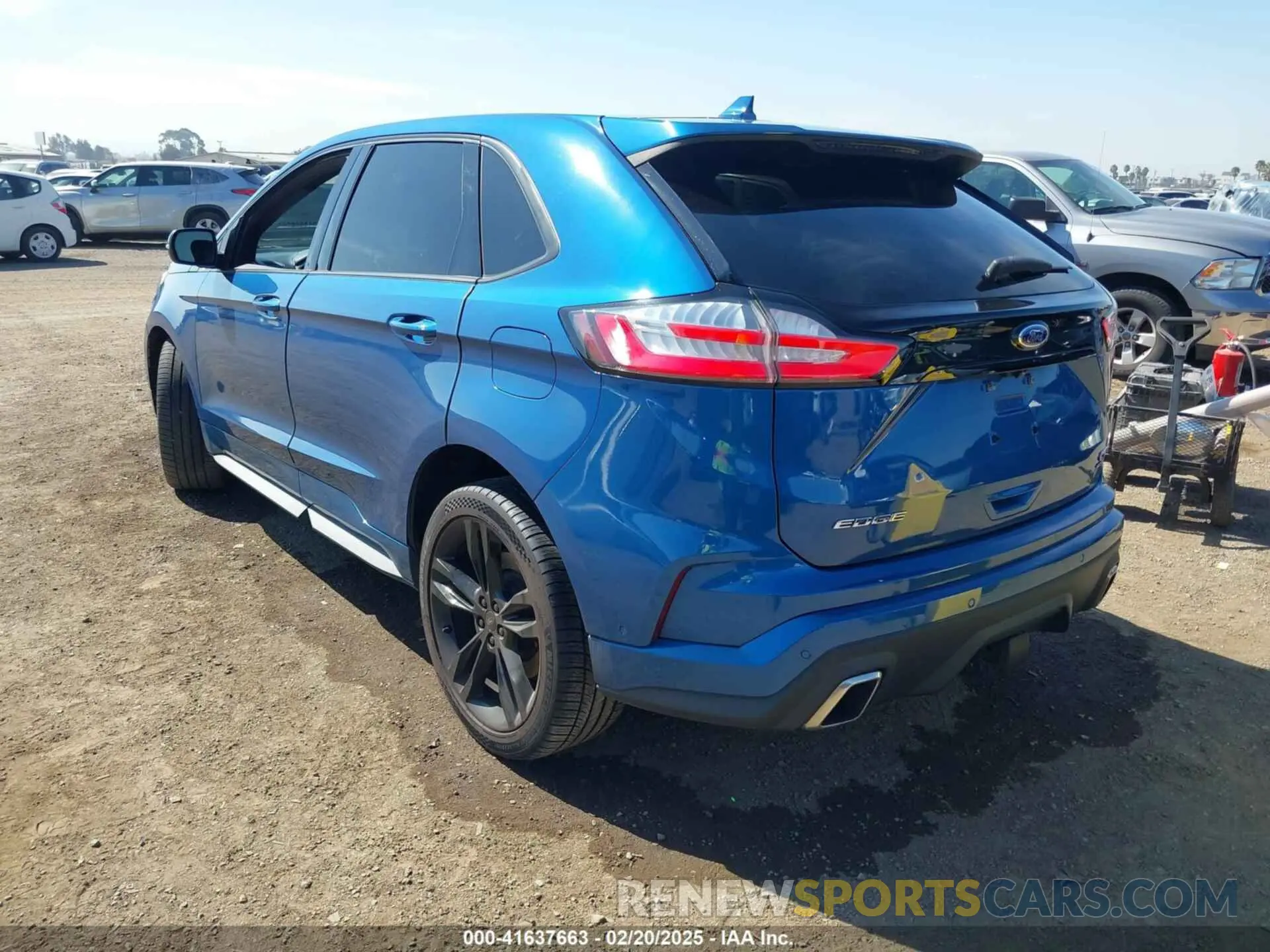 3 Photograph of a damaged car 2FMPK4AP4KBC21559 FORD EDGE 2019