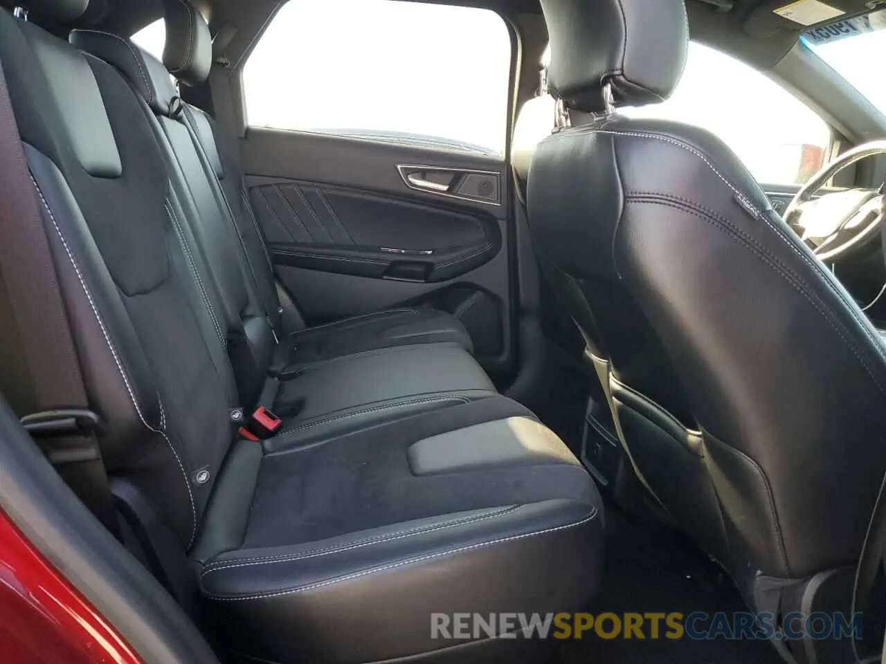 11 Photograph of a damaged car 2FMPK4AP6KBB31345 FORD EDGE 2019
