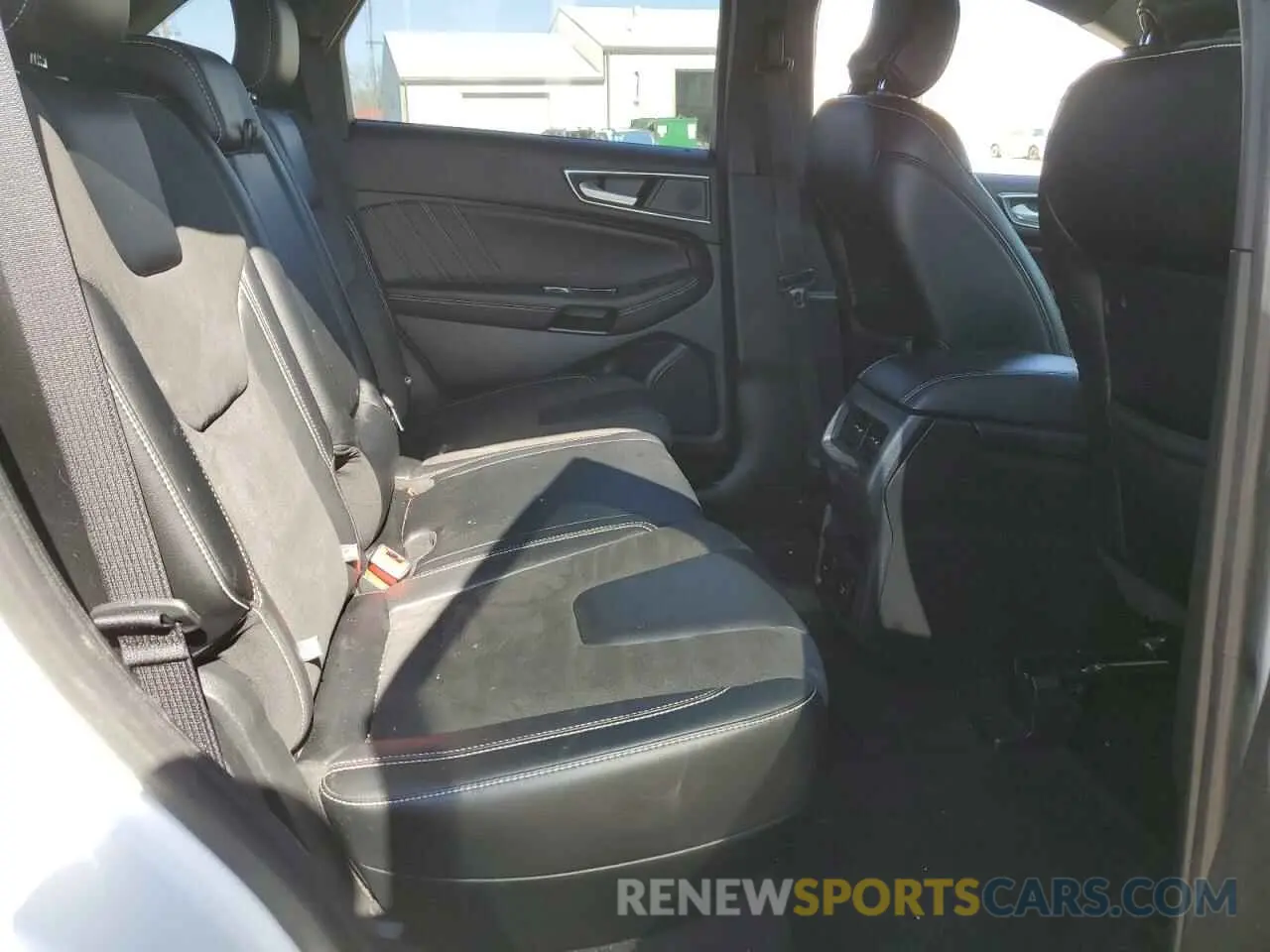 10 Photograph of a damaged car 2FMPK4AP6KBB68167 FORD EDGE 2019
