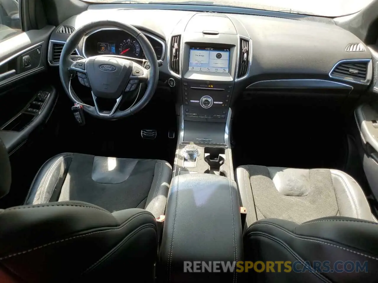 8 Photograph of a damaged car 2FMPK4AP6KBC72061 FORD EDGE 2019