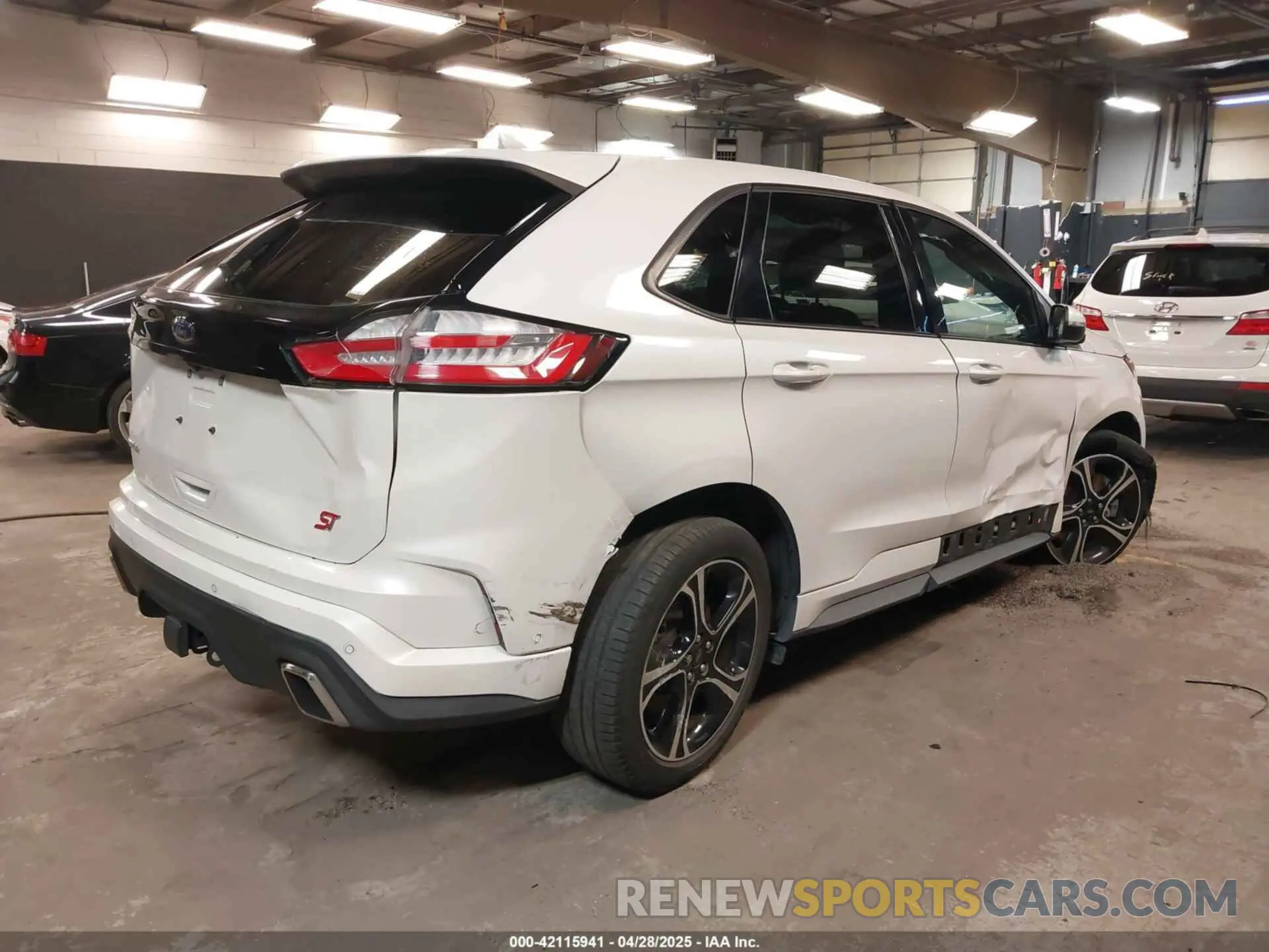 4 Фотография поврежденного автомобиля 2FMPK4AP7KBB84720 FORD EDGE 2019