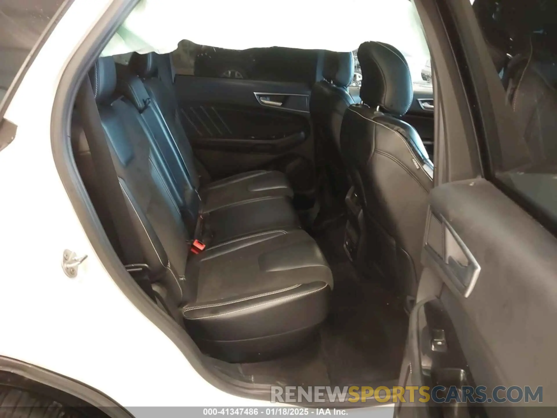 8 Photograph of a damaged car 2FMPK4AP8KBB80417 FORD EDGE 2019