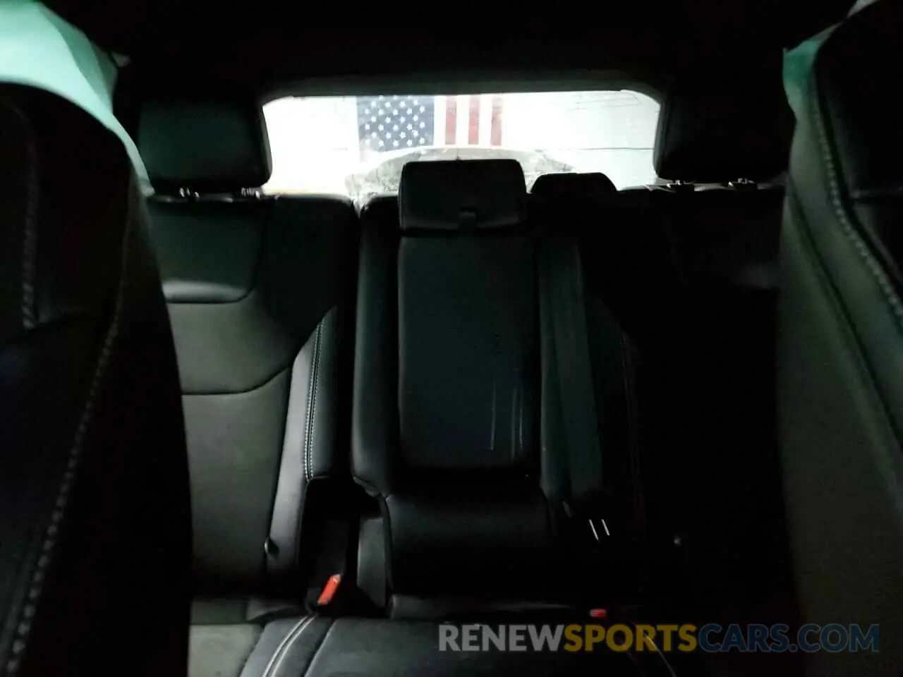 10 Photograph of a damaged car 2FMPK4AP9KBB26916 FORD EDGE 2019