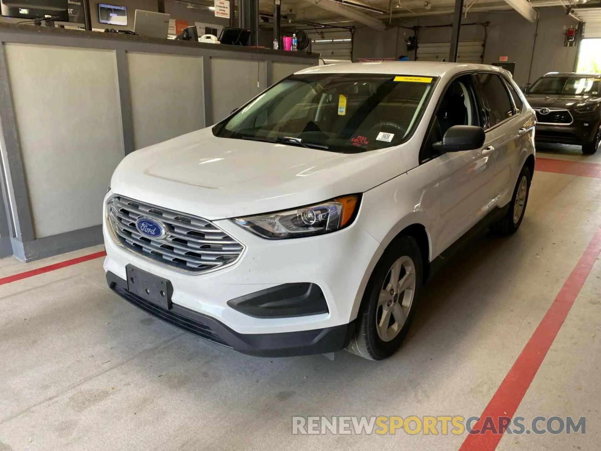 13 Фотография поврежденного автомобиля 2FMPK4G91KBB77304 FORD EDGE 2019