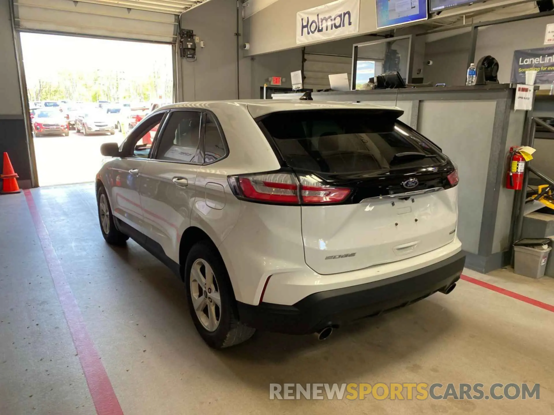 14 Фотография поврежденного автомобиля 2FMPK4G91KBB77304 FORD EDGE 2019