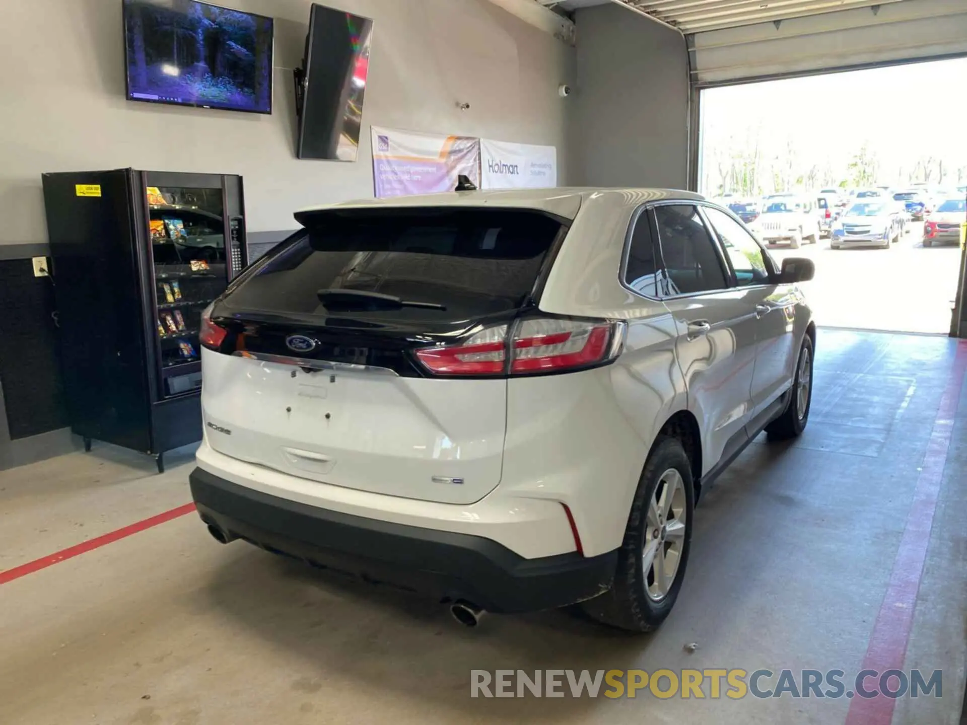 19 Фотография поврежденного автомобиля 2FMPK4G91KBB77304 FORD EDGE 2019