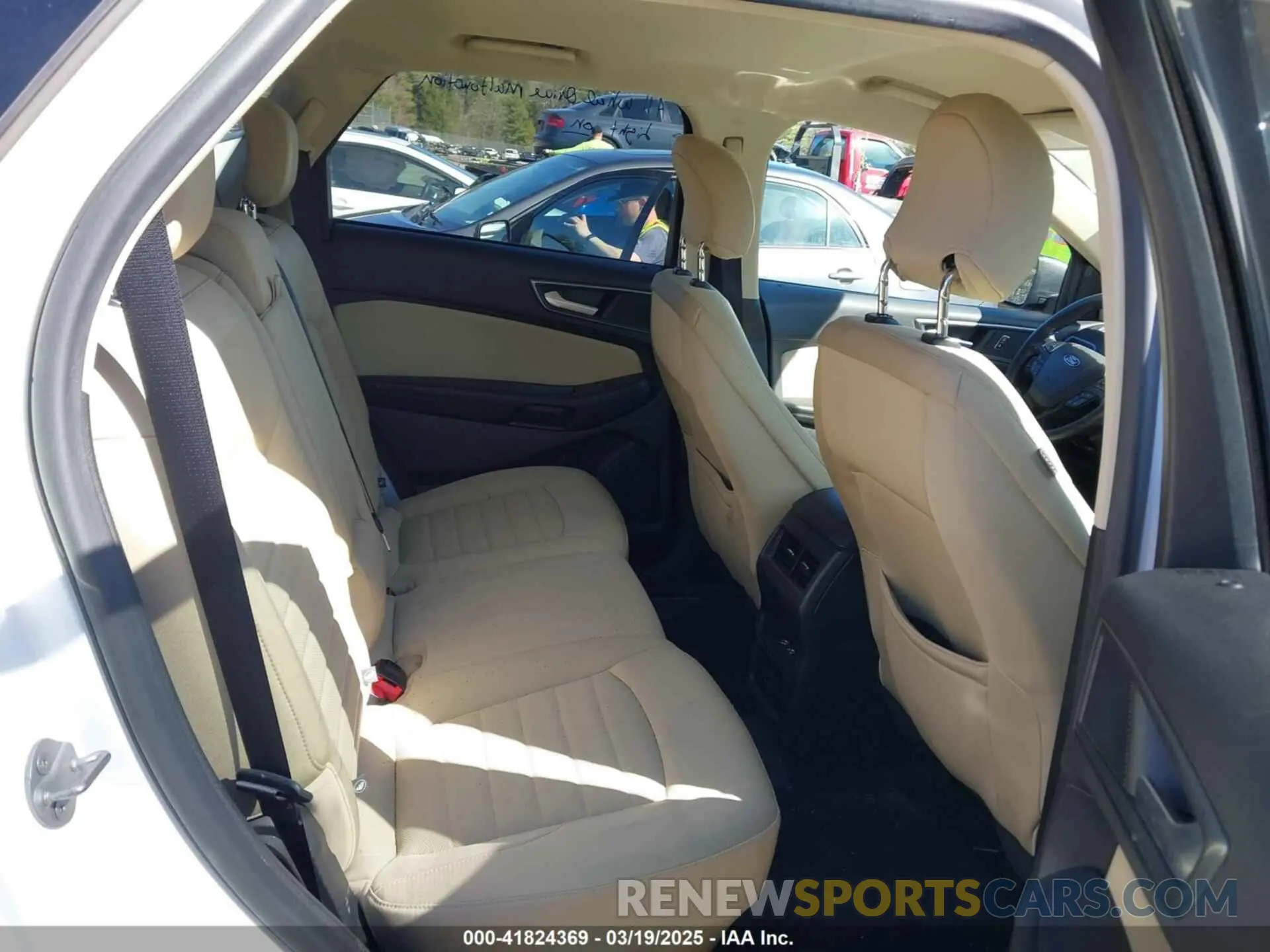 8 Фотография поврежденного автомобиля 2FMPK4G98KBC49485 FORD EDGE 2019